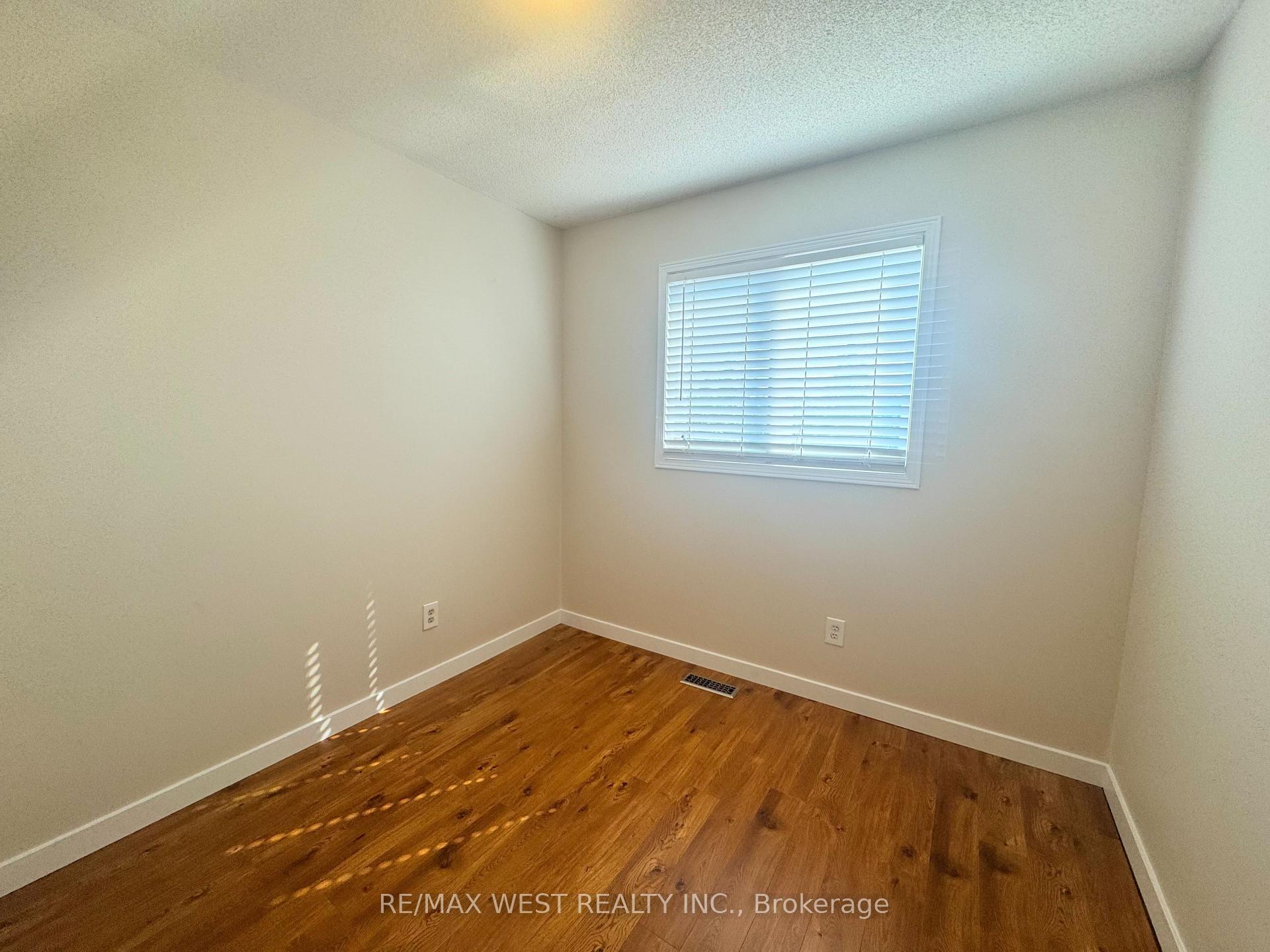 Photo 26 of 88 Toba Crescent, Brampton, Heart Lake East — HOMEH