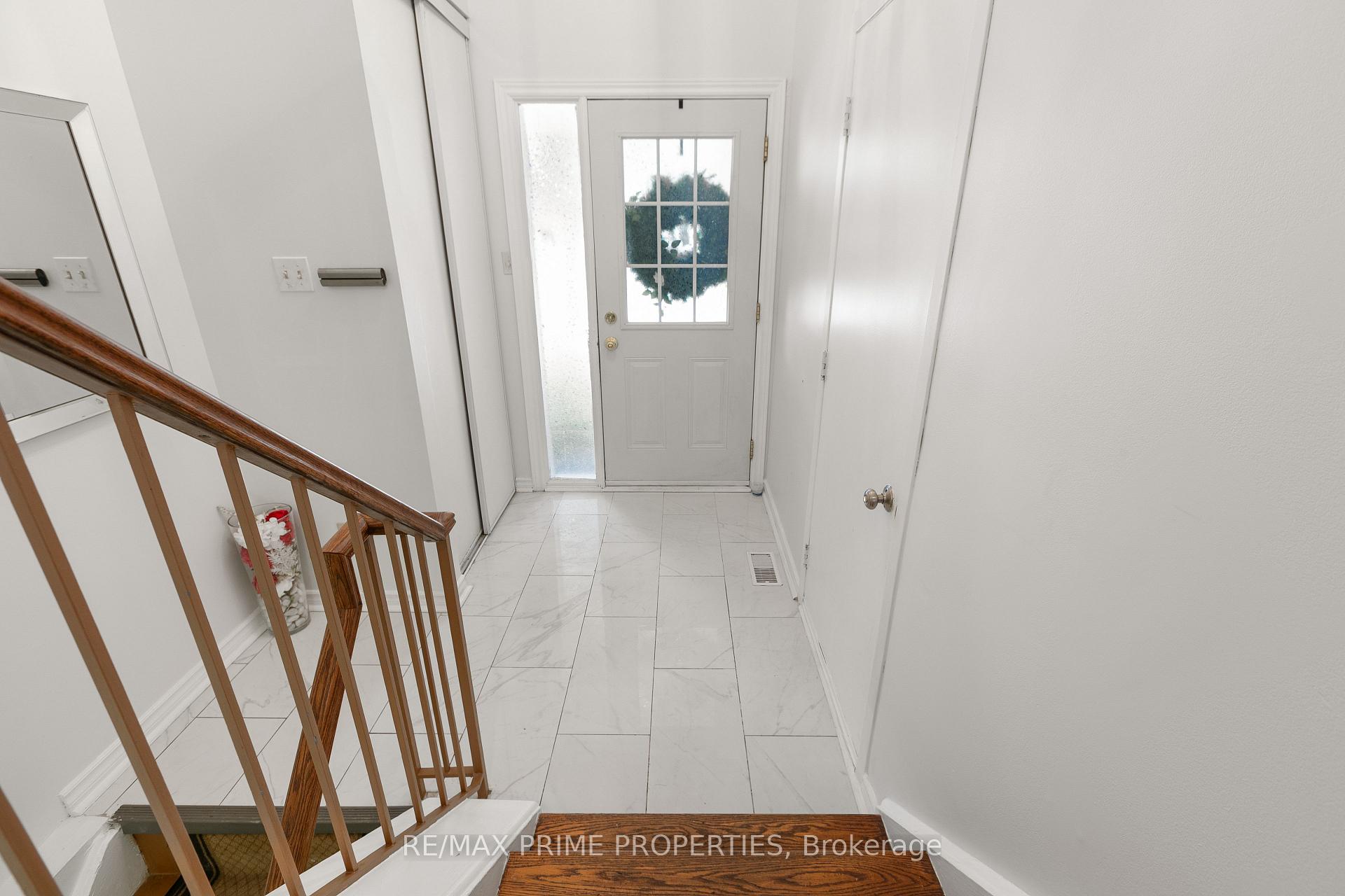 Photo 13 of 248 Temby Private, Ottawa, Hunt Club Park/Greenboro — HOMEH