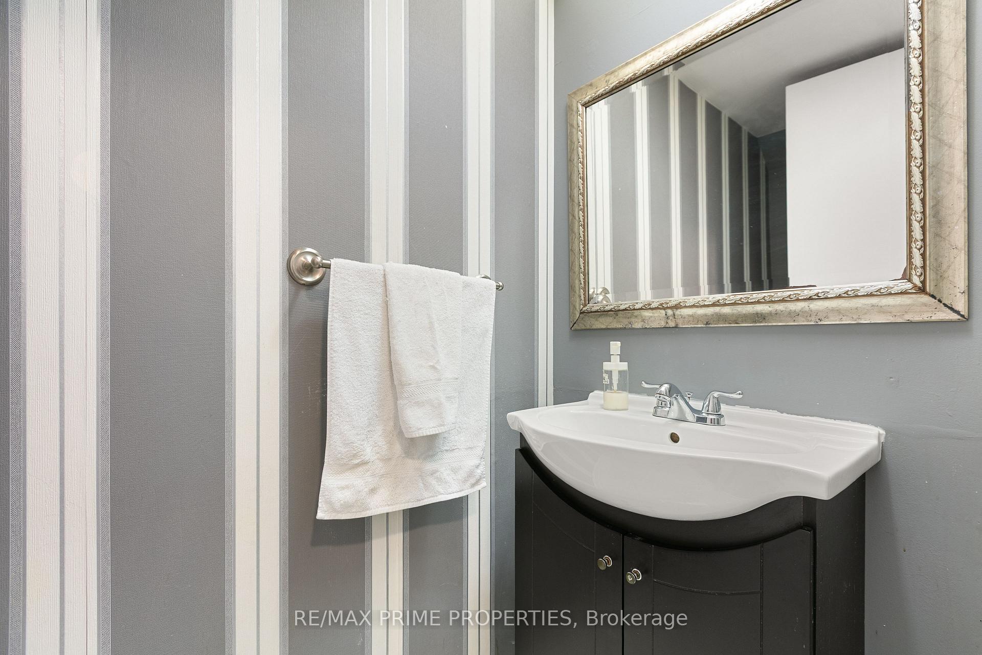 Photo 6 of 248 Temby Private, Ottawa, Hunt Club Park/Greenboro — HOMEH