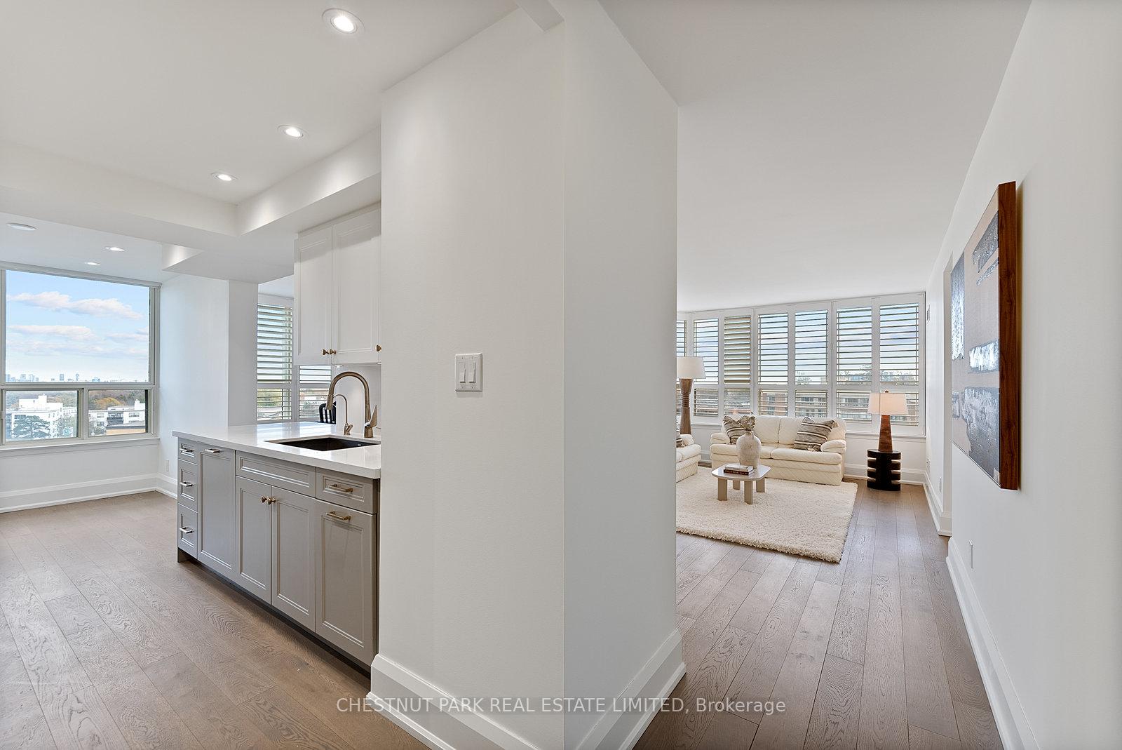 Photo 12 of Unit 912, 268 Ridley Boulevard, Toronto, Bedford Park-Nortown — HOMEH