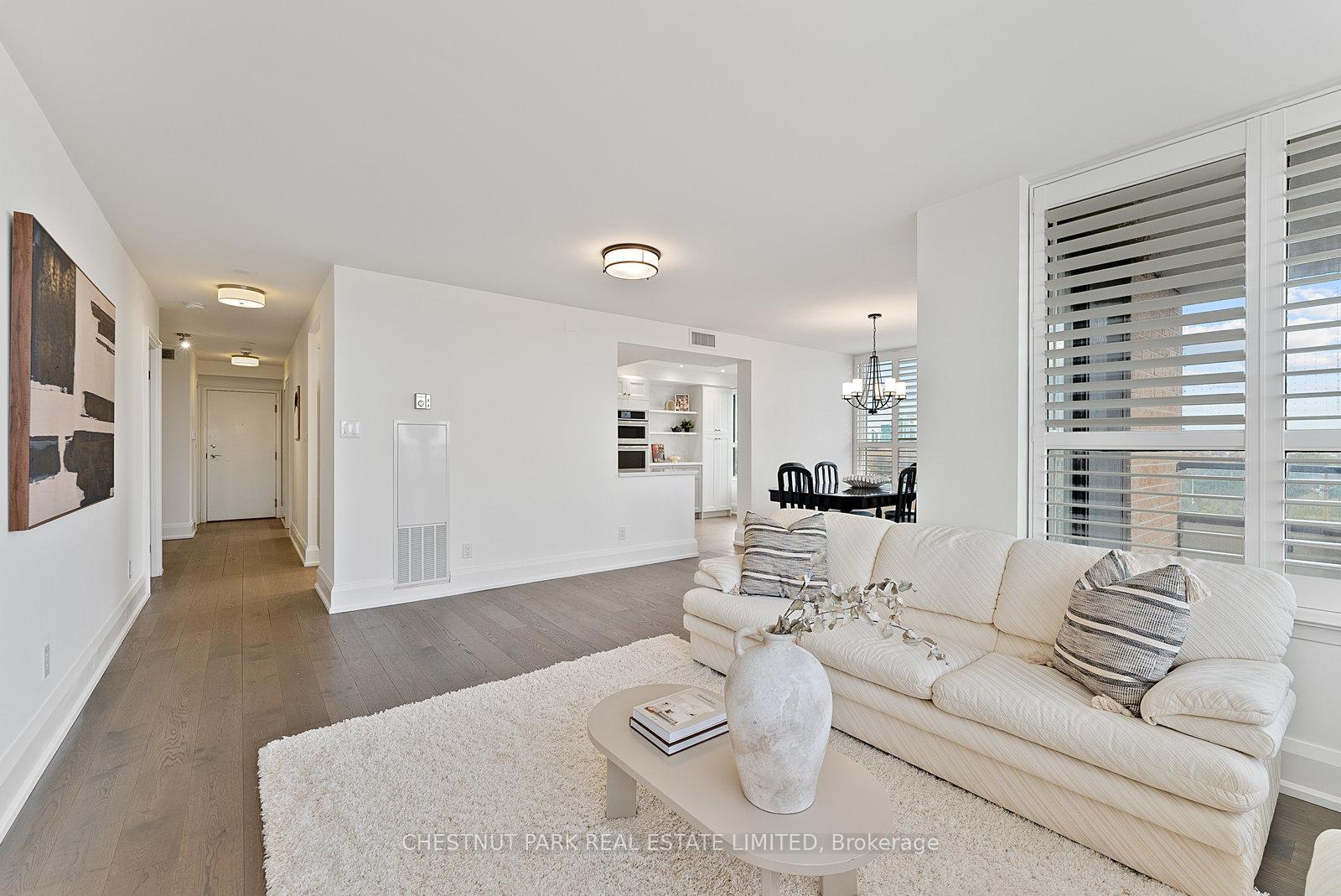 Photo 21 of Unit 912, 268 Ridley Boulevard, Toronto, Bedford Park-Nortown — HOMEH