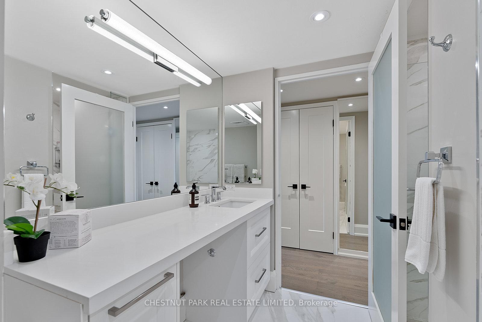 Photo 28 of Unit 912, 268 Ridley Boulevard, Toronto, Bedford Park-Nortown — HOMEH