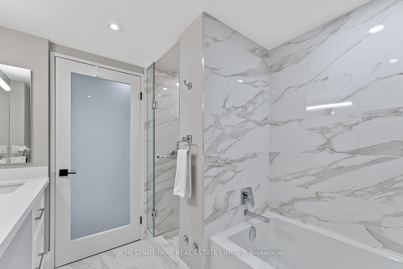 Photo 32 of Unit 912, 268 Ridley Boulevard, Toronto, Bedford Park-Nortown — HOMEH