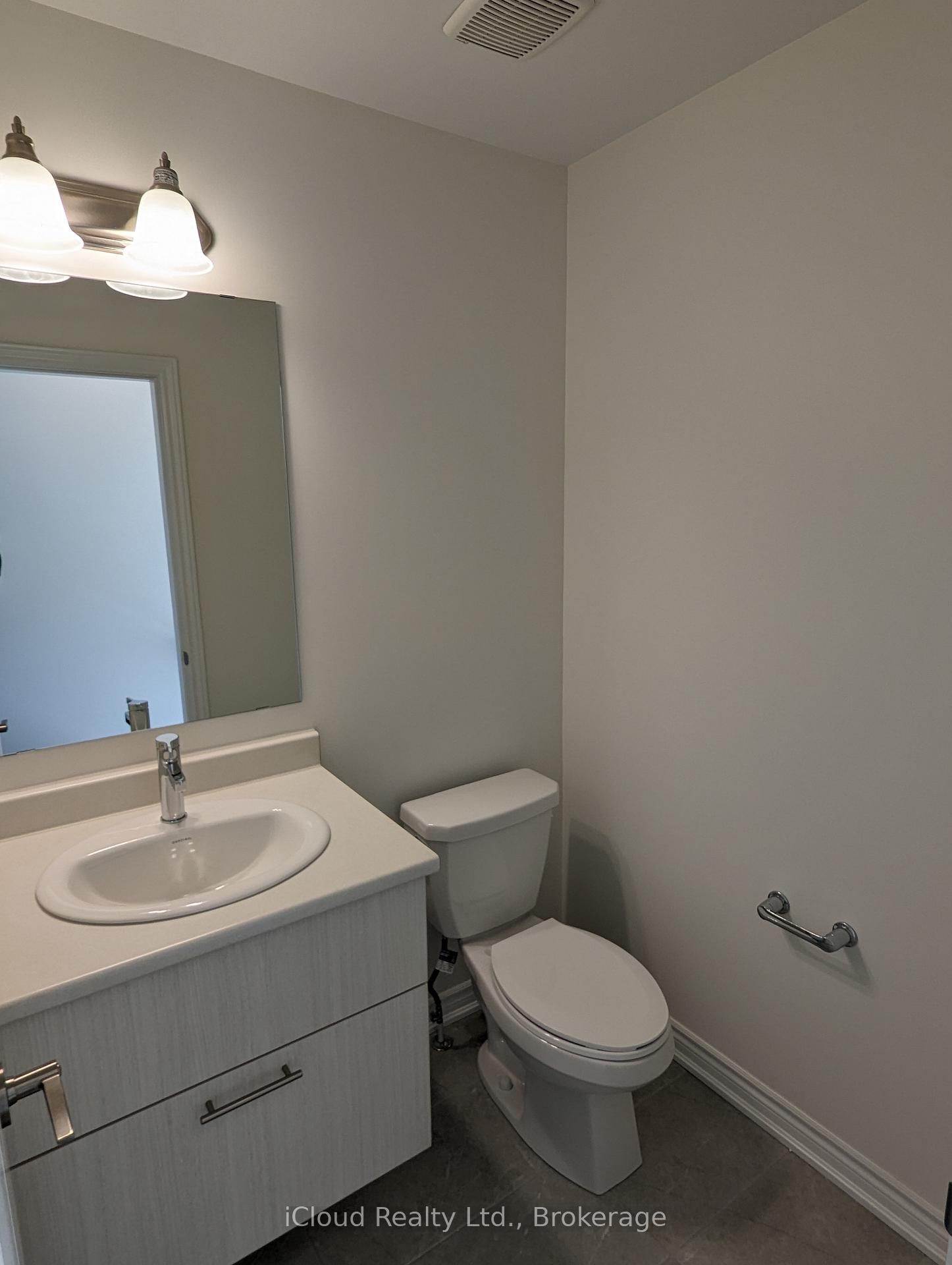 Photo 5 of 87 Greer Street, Barrie, Rural Barrie Southeast — HOMEH