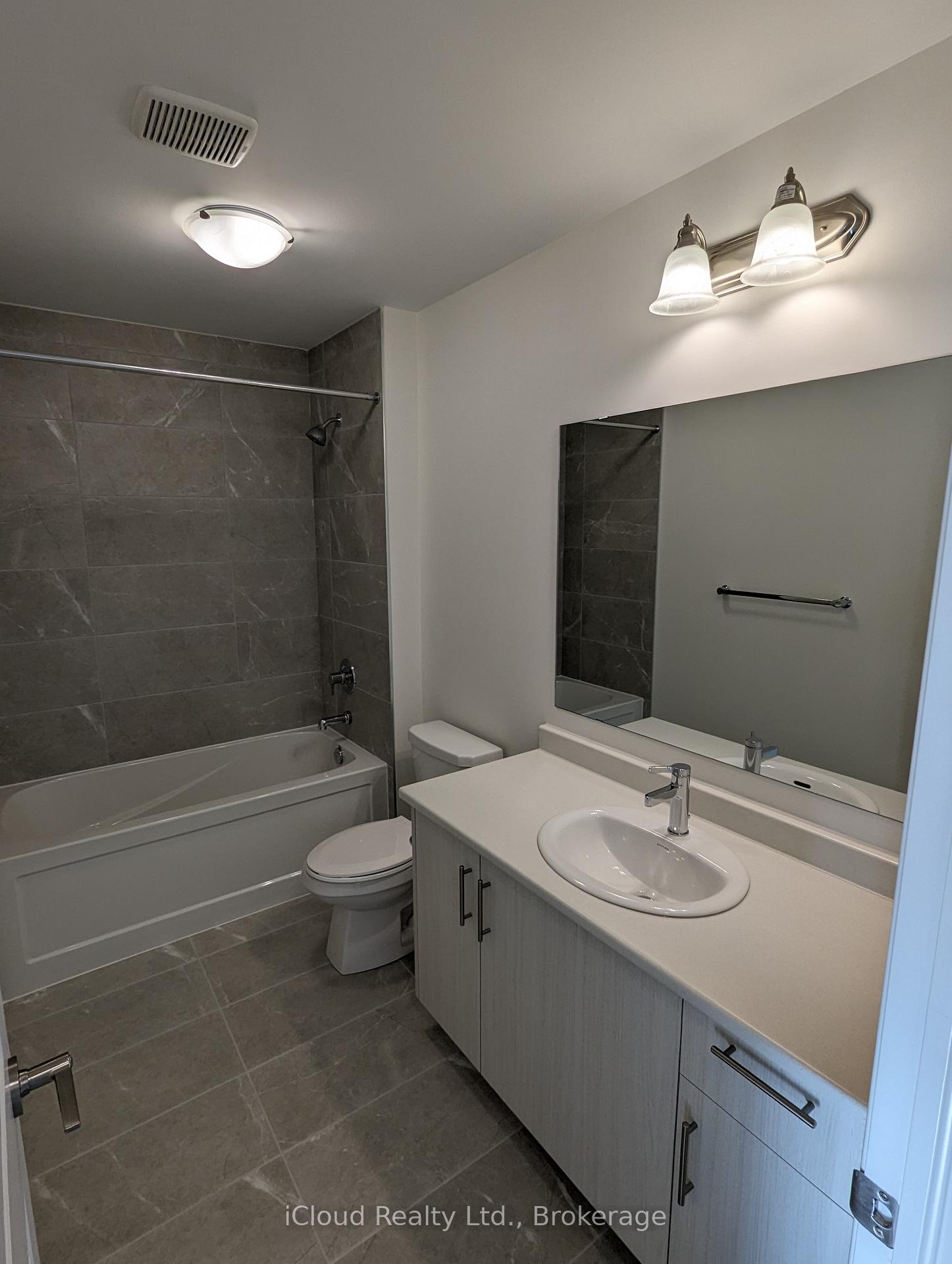 Photo 11 of 87 Greer Street, Barrie, Rural Barrie Southeast — HOMEH