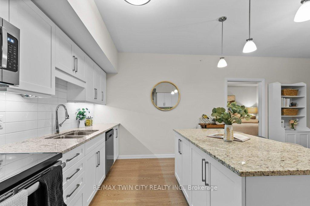 Photo 17 of Unit 110, 778 Laurelwood Drive, Waterloo — HOMEH