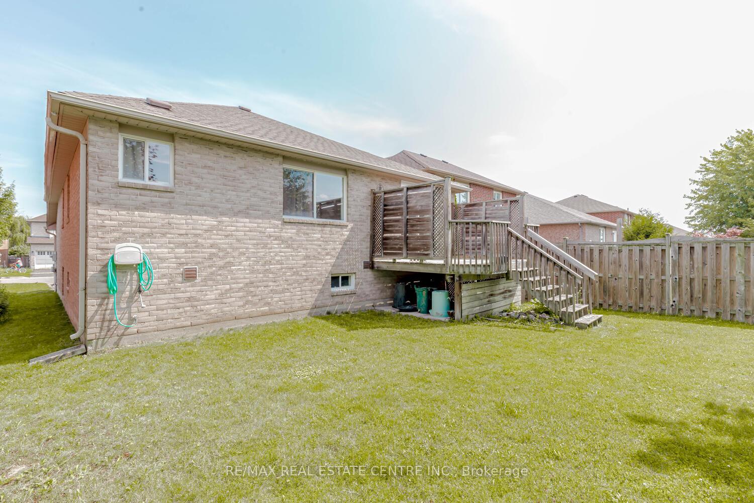 Photo 17 of 62 Tunbridge Road, Barrie, Georgian Drive — HOMEH