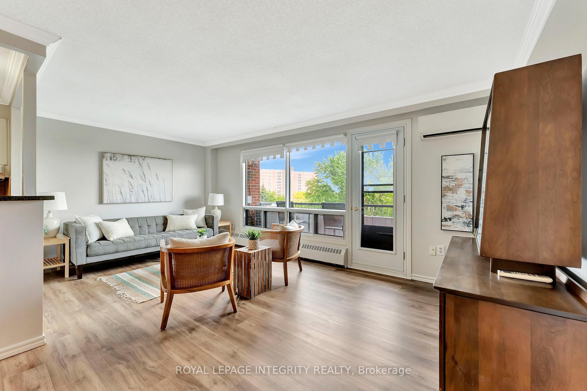 Photo 2 of Unit 504, 20 Chesterton Drive, Ottawa, Rideau Shore — HOMEH