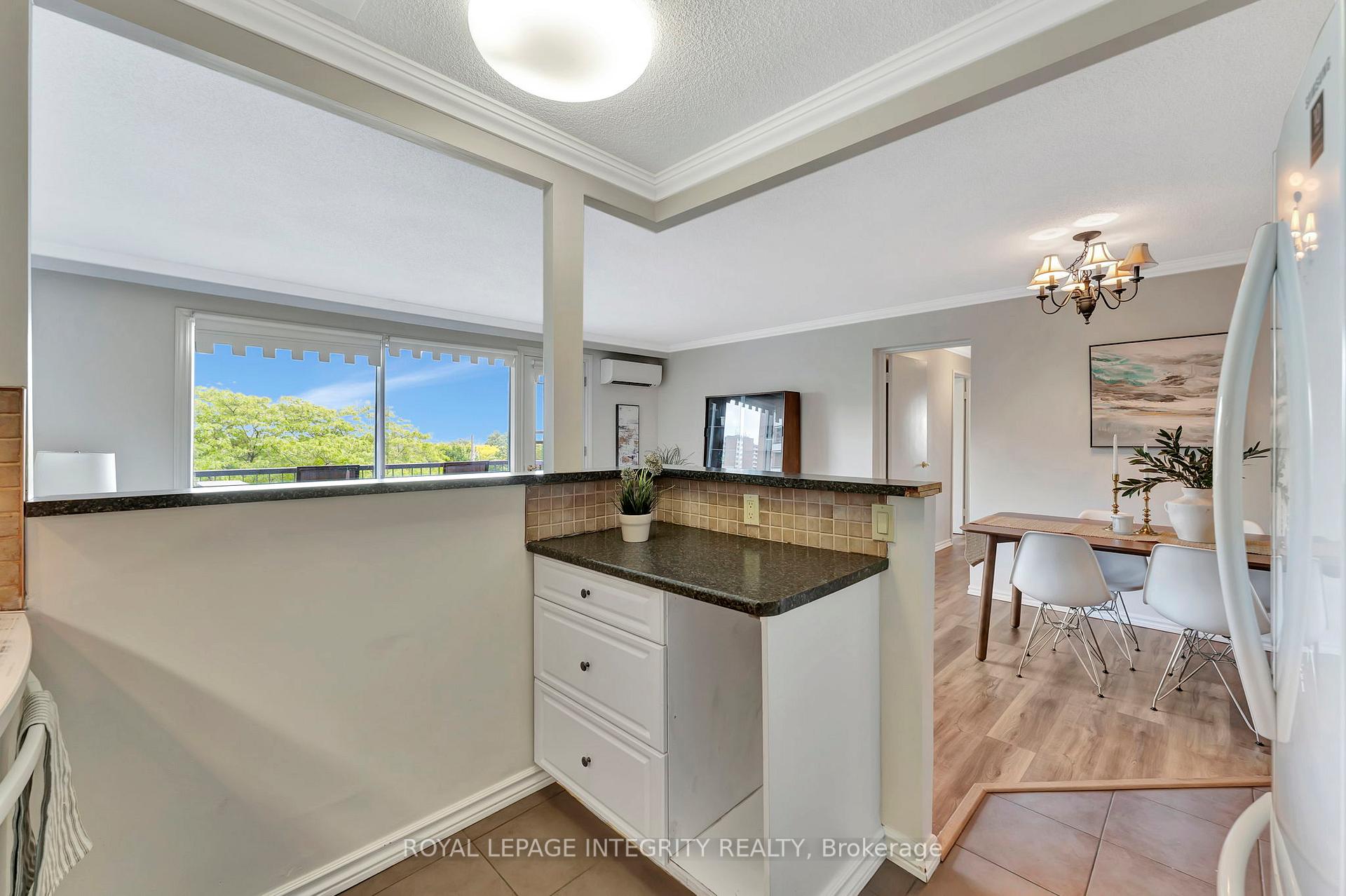 Photo 8 of Unit 504, 20 Chesterton Drive, Ottawa, Rideau Shore — HOMEH