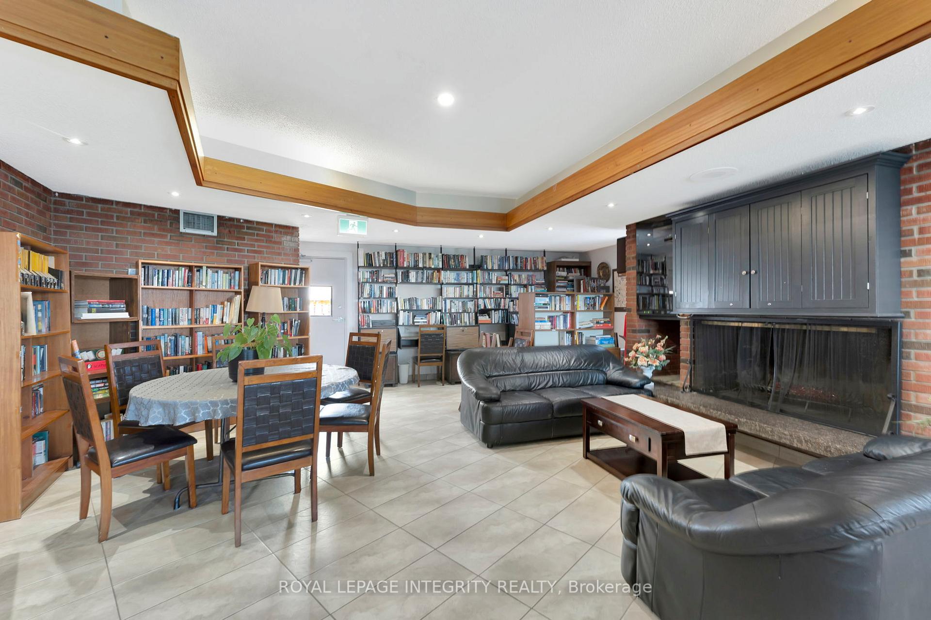 Photo 20 of Unit 504, 20 Chesterton Drive, Ottawa, Rideau Shore — HOMEH