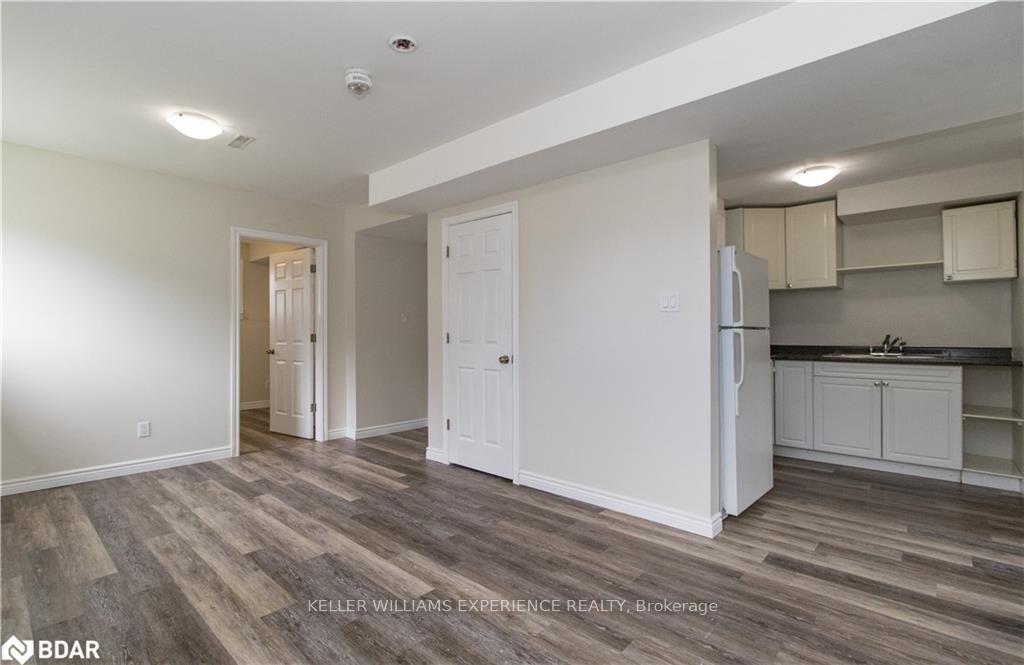 Photo 3 of Unit Lower, 24 Fifth Street, Midland — HOMEH