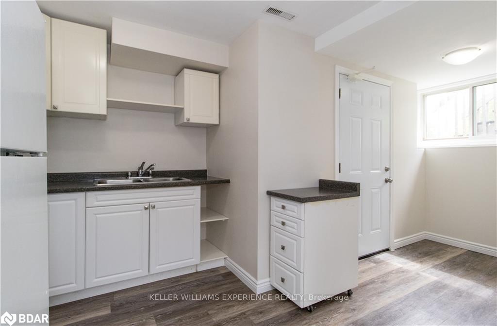 Photo 10 of Unit Lower, 24 Fifth Street, Midland — HOMEH