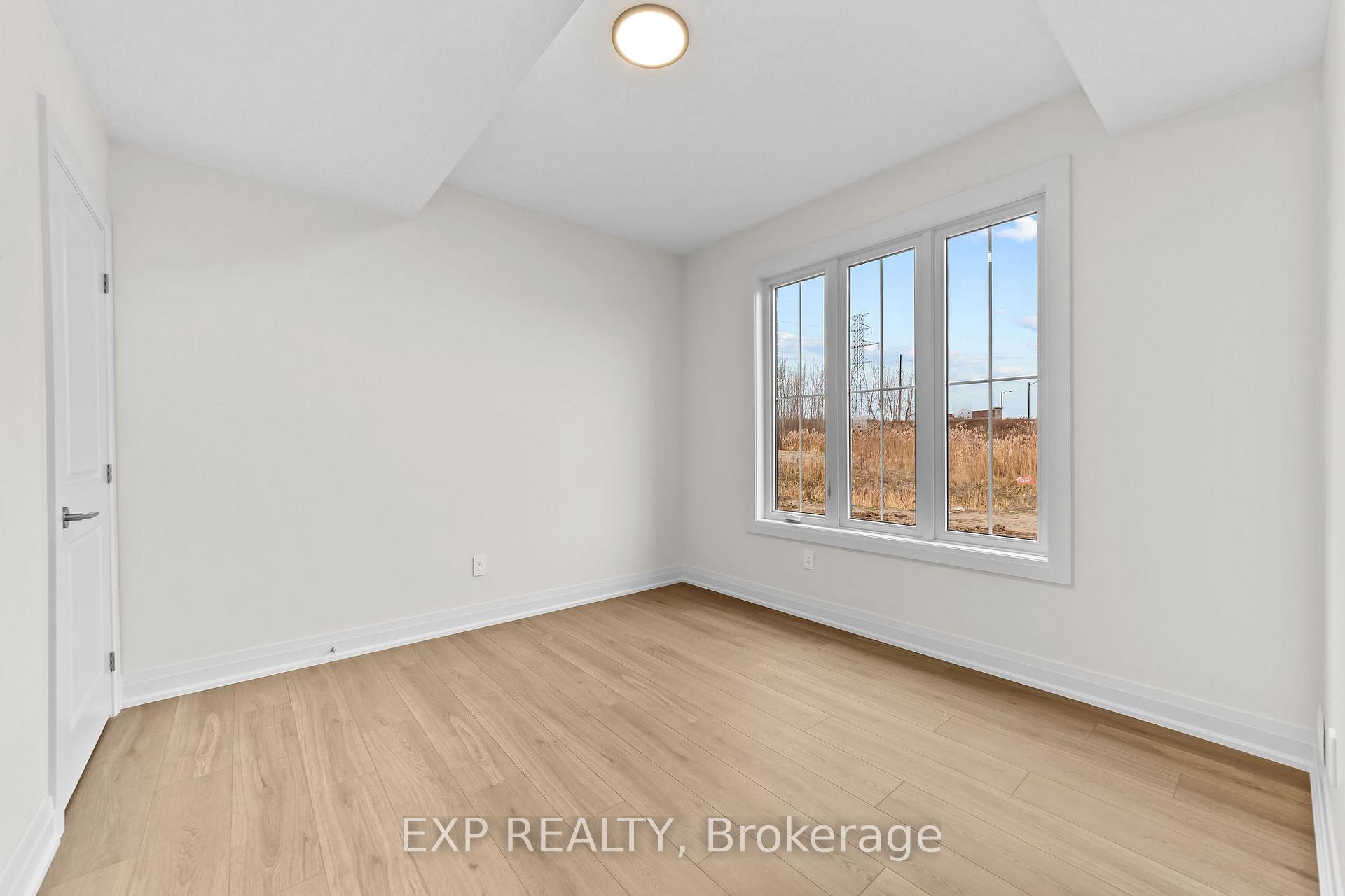 Photo 6 of Unit 18, 2605 Kettering Place, London, South U — HOMEH