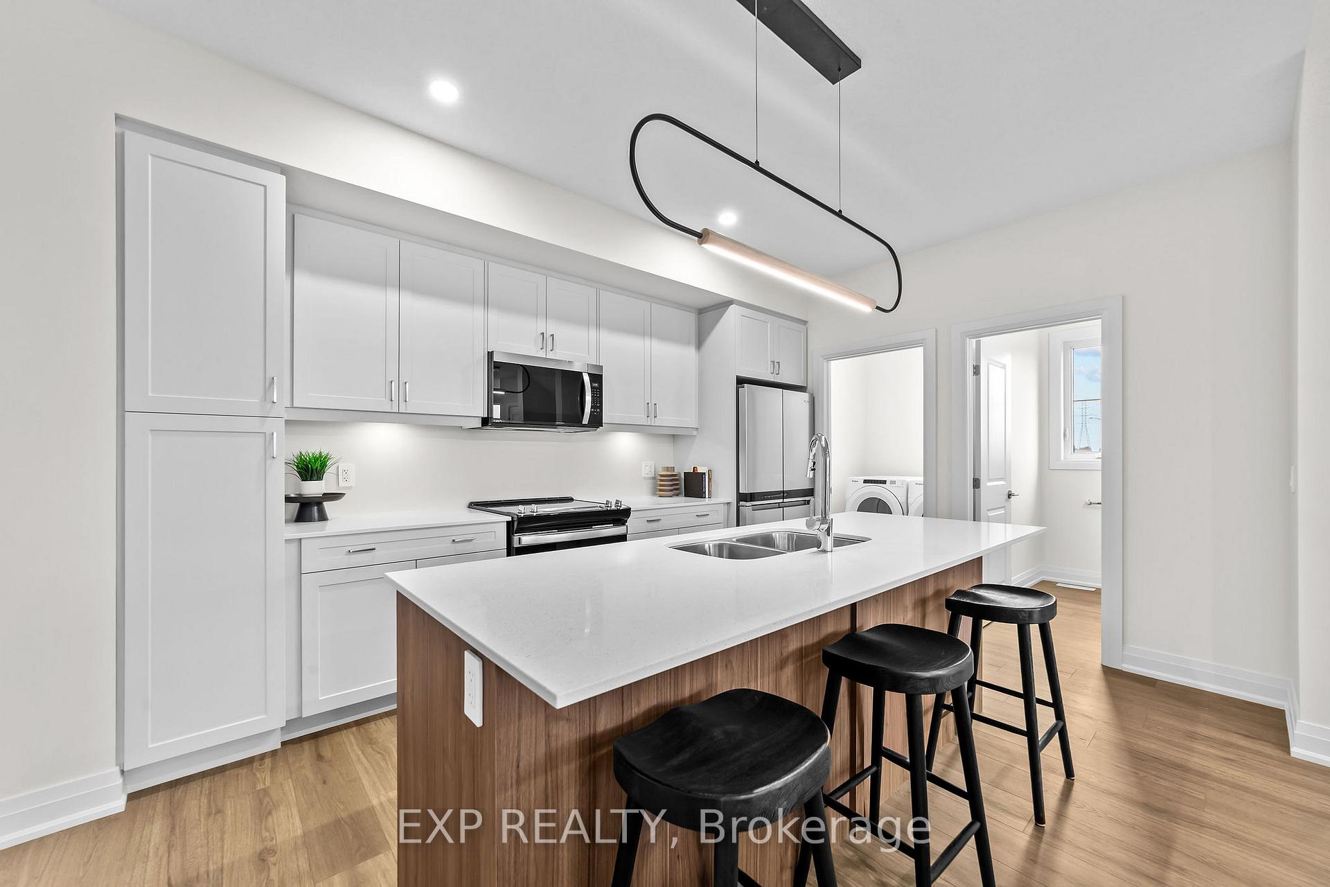 Photo 3 of Unit 18, 2605 Kettering Place, London, South U — HOMEH