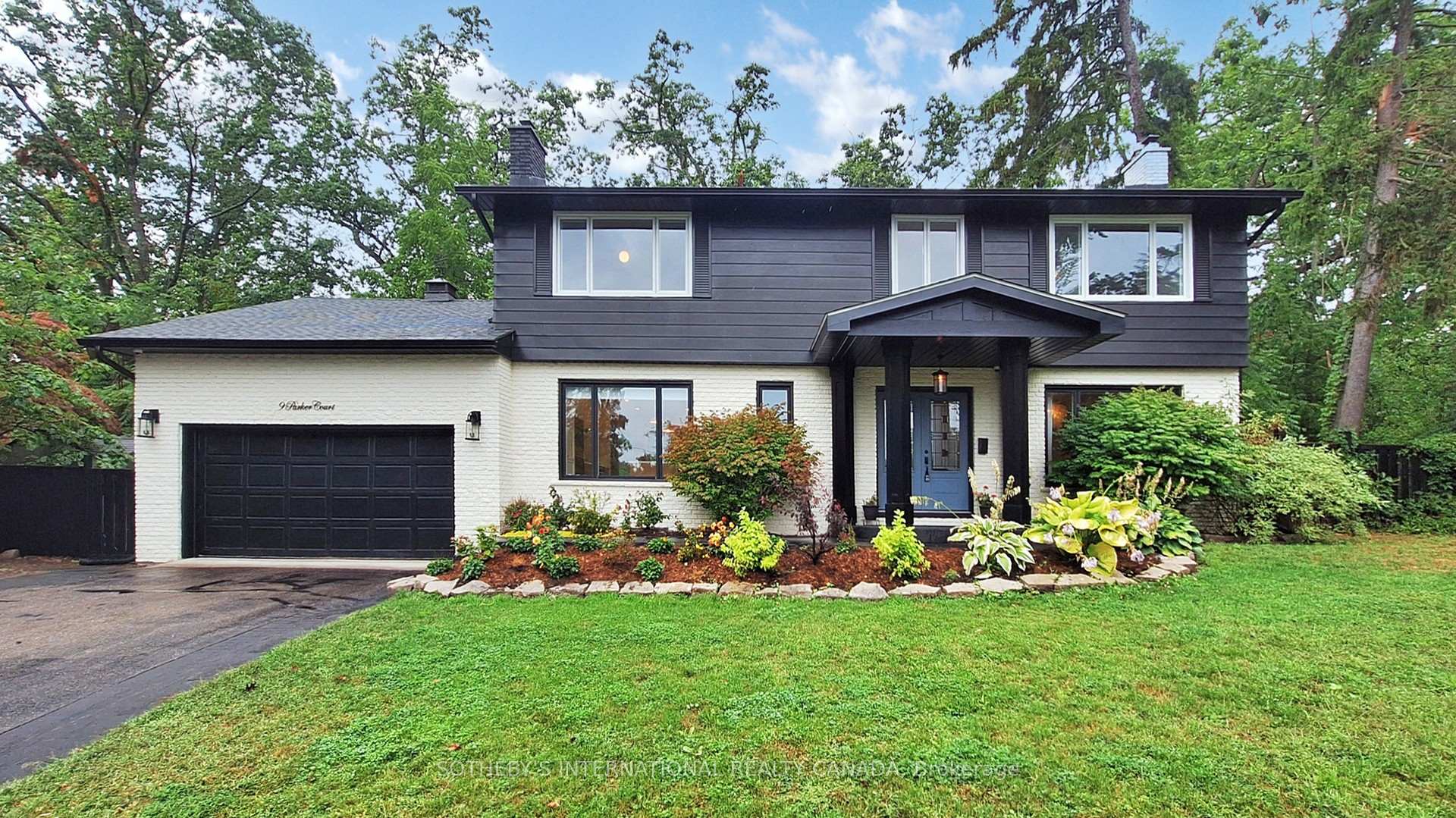 Photo 1 of 9 Parker Court, Barrie, Sunnidale — HOMEH