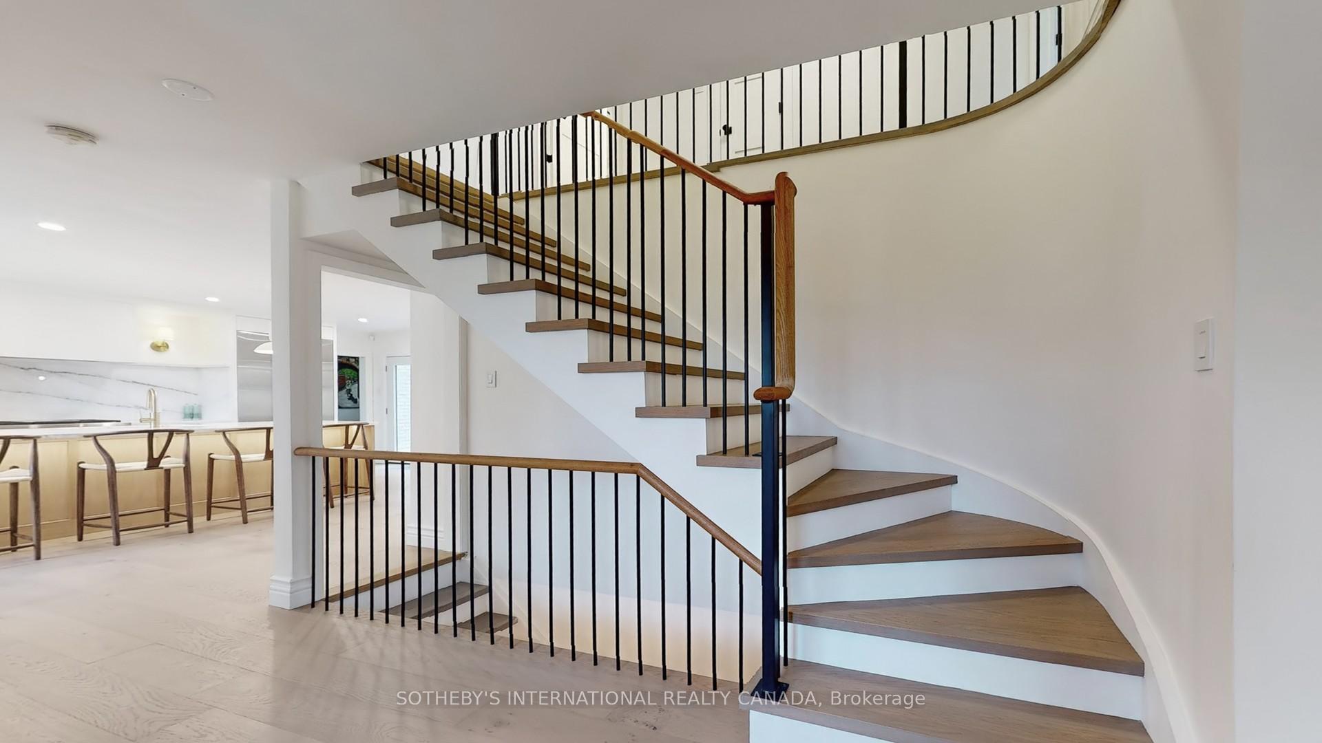 Photo 8 of 9 Parker Court, Barrie, Sunnidale — HOMEH