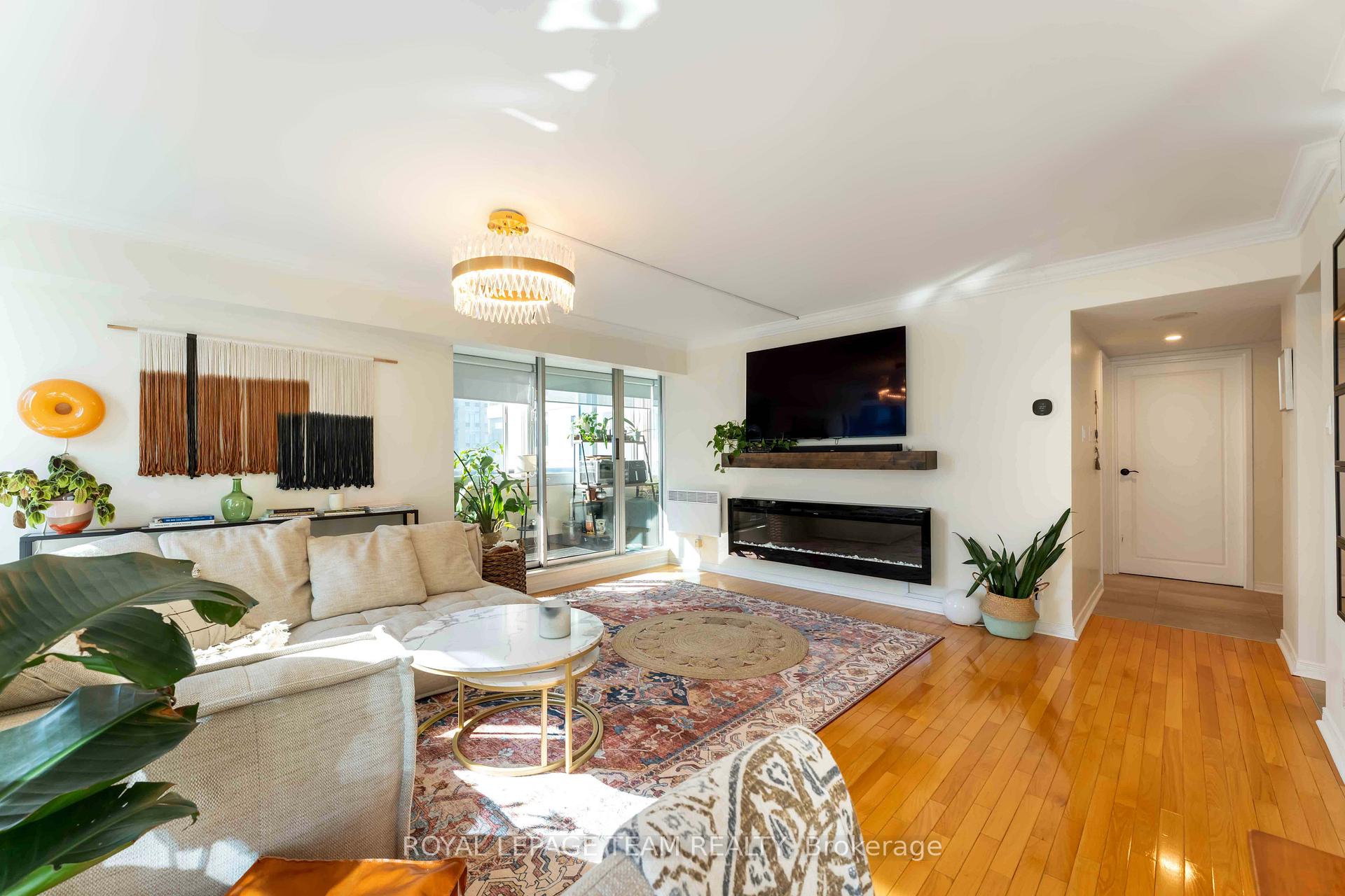 Photo 18 of Unit 1806, 160 George Street, Ottawa, Lower Town/Byward Market — HOMEH