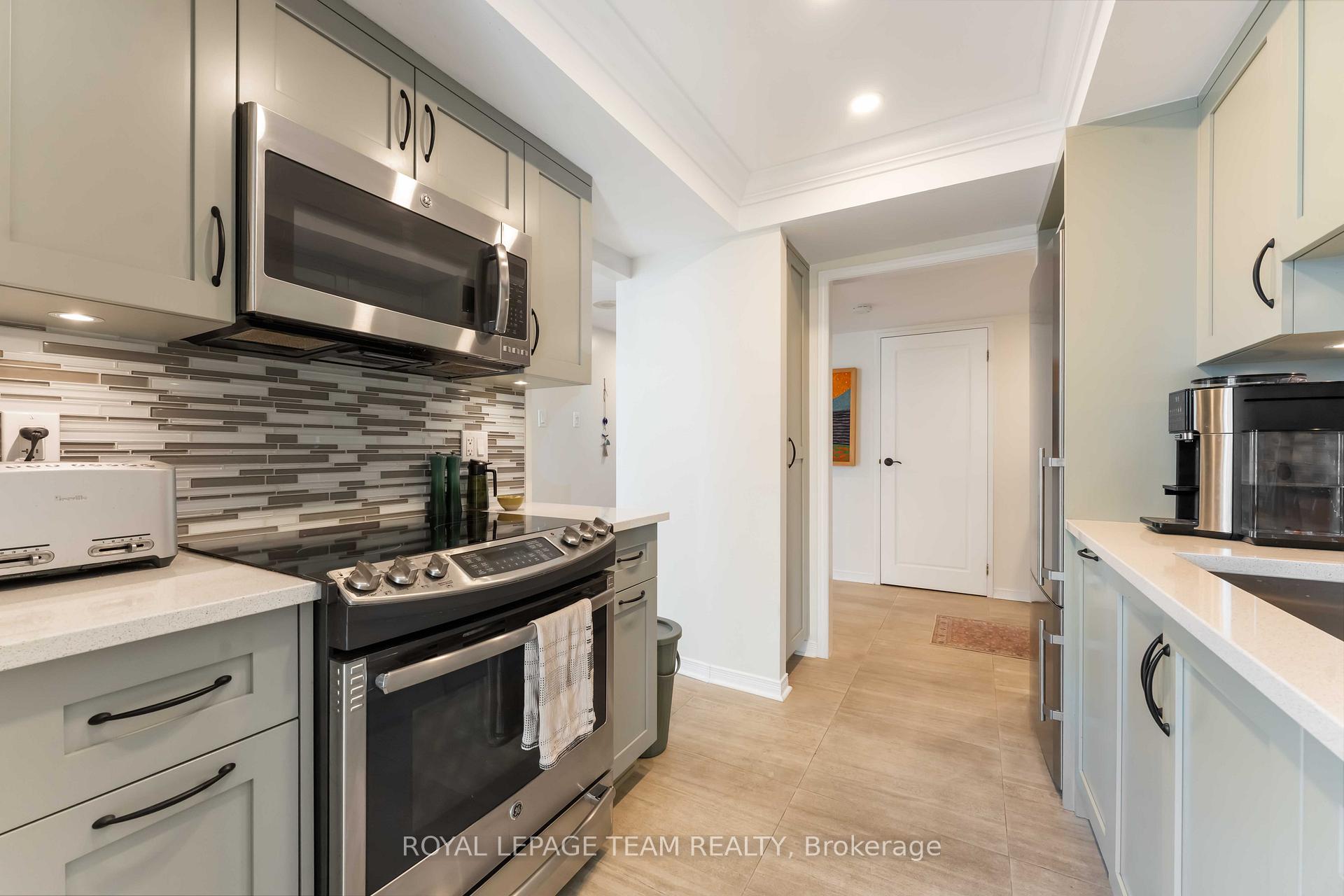 Photo 9 of Unit 1806, 160 George Street, Ottawa, Lower Town/Byward Market — HOMEH