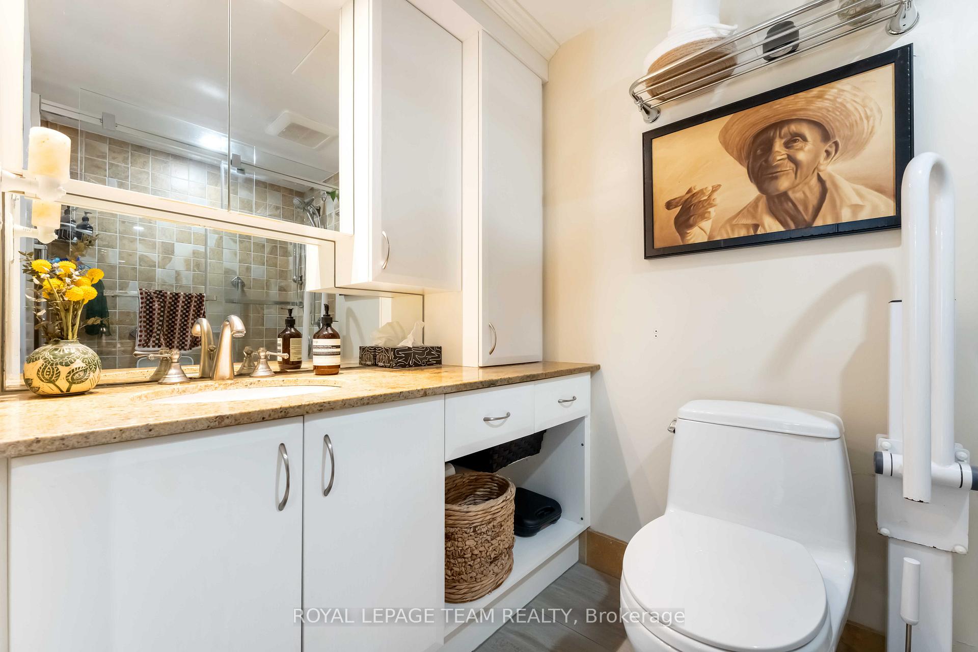 Photo 7 of Unit 1806, 160 George Street, Ottawa, Lower Town/Byward Market — HOMEH