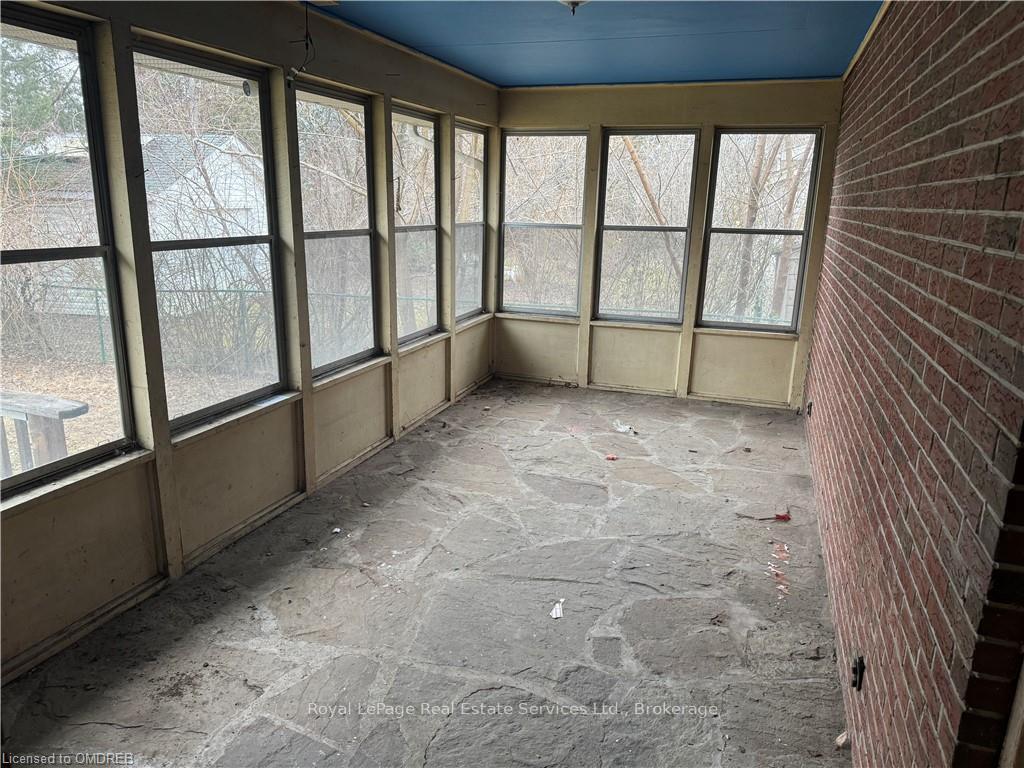 Photo 13 of Unit Main Level, 508 Walkers Line, Burlington, Roseland — HOMEH