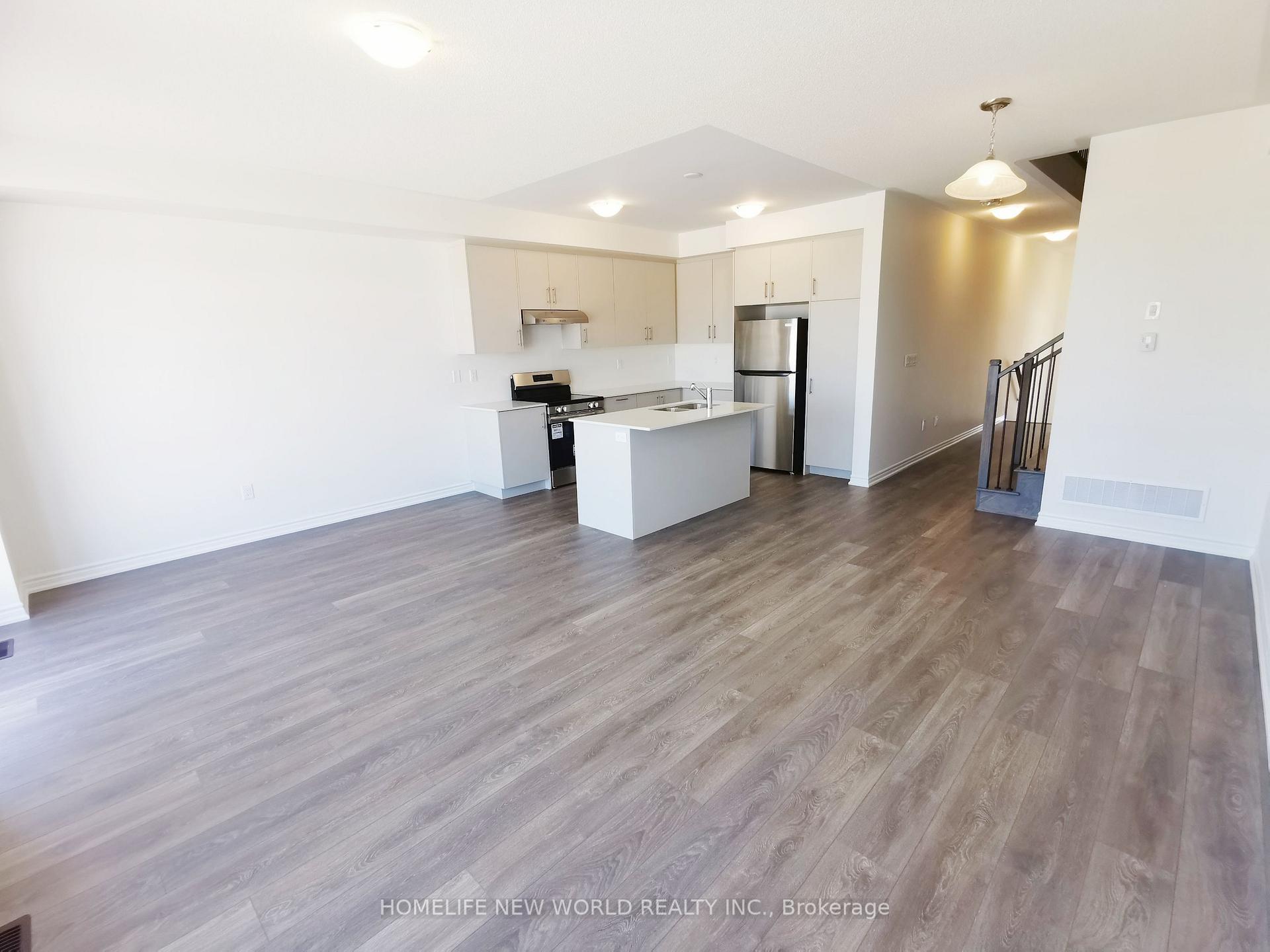 Photo 8 of 145 Greer Street, Barrie, Rural Barrie Southeast — HOMEH