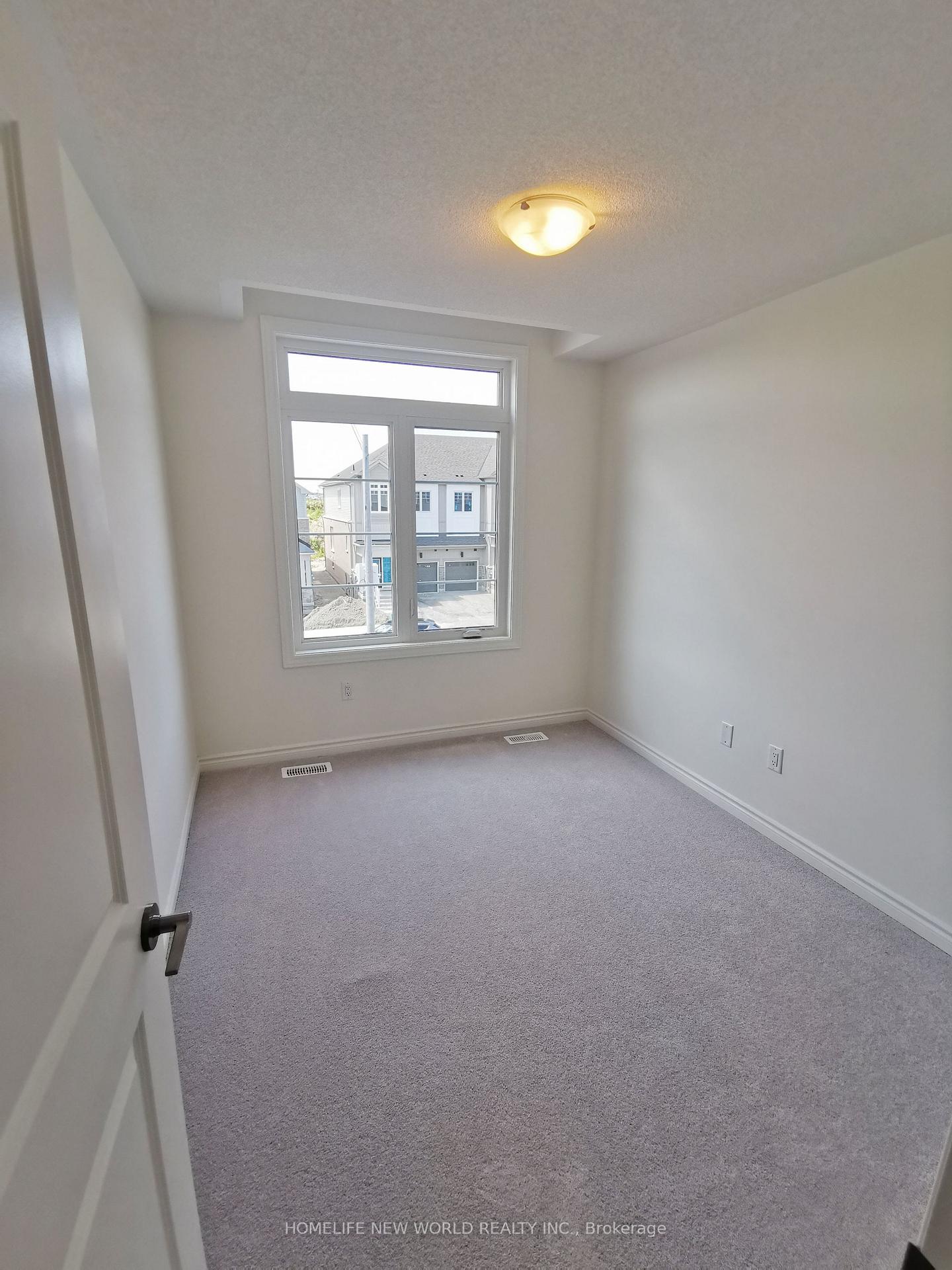 Photo 2 of 145 Greer Street, Barrie, Rural Barrie Southeast — HOMEH