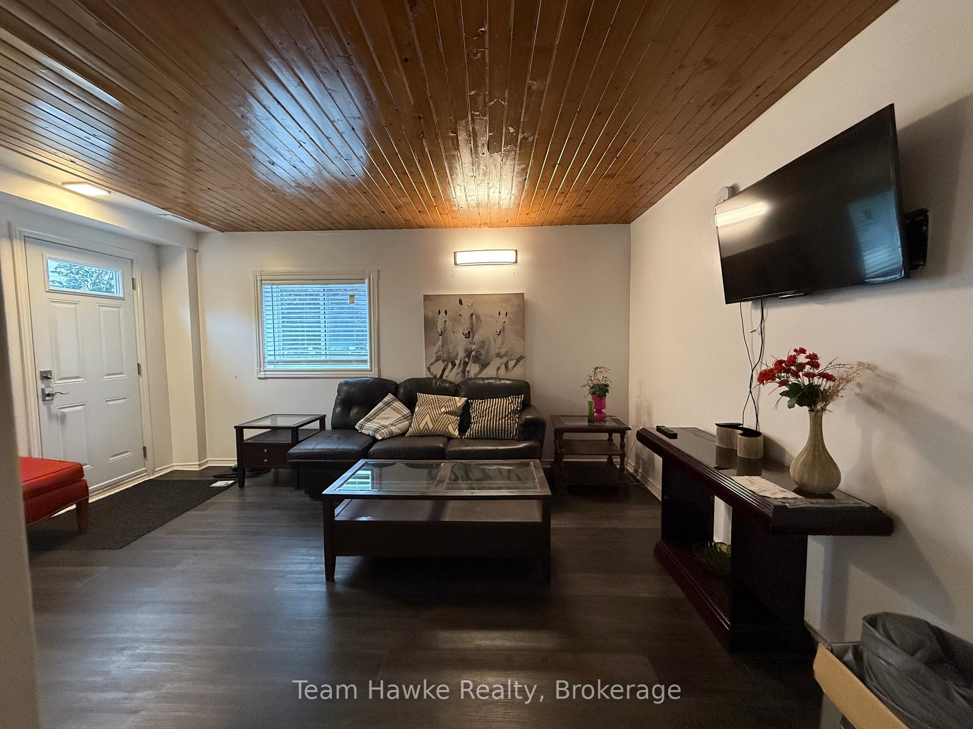 Photo 4 of Unit 1, 450 Sturgeon Bay Road, Tay, Waubaushene — HOMEH