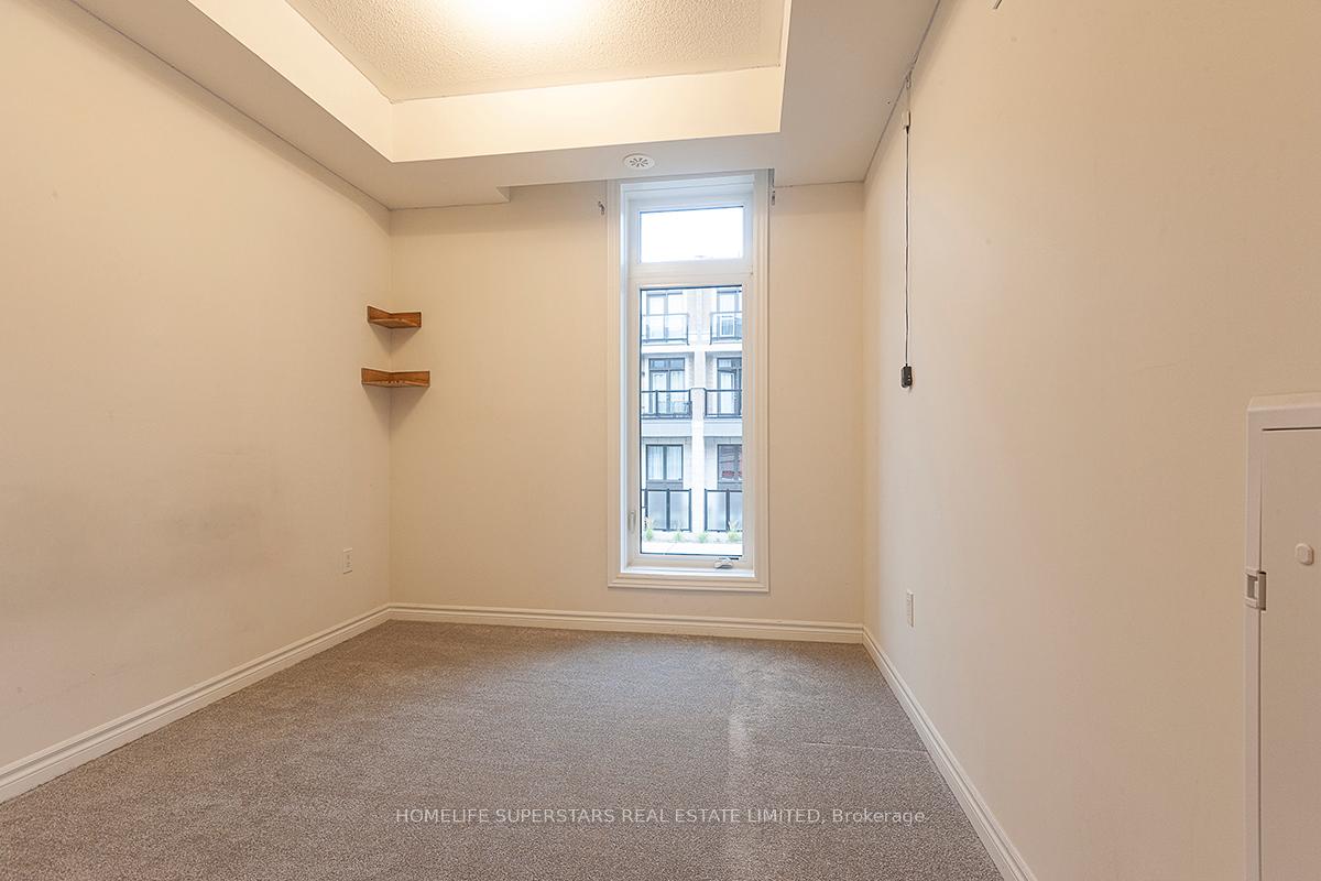 Photo 3 of Unit 110, 20 Halliford Place E, Brampton, Goreway Drive Corridor — HOMEH