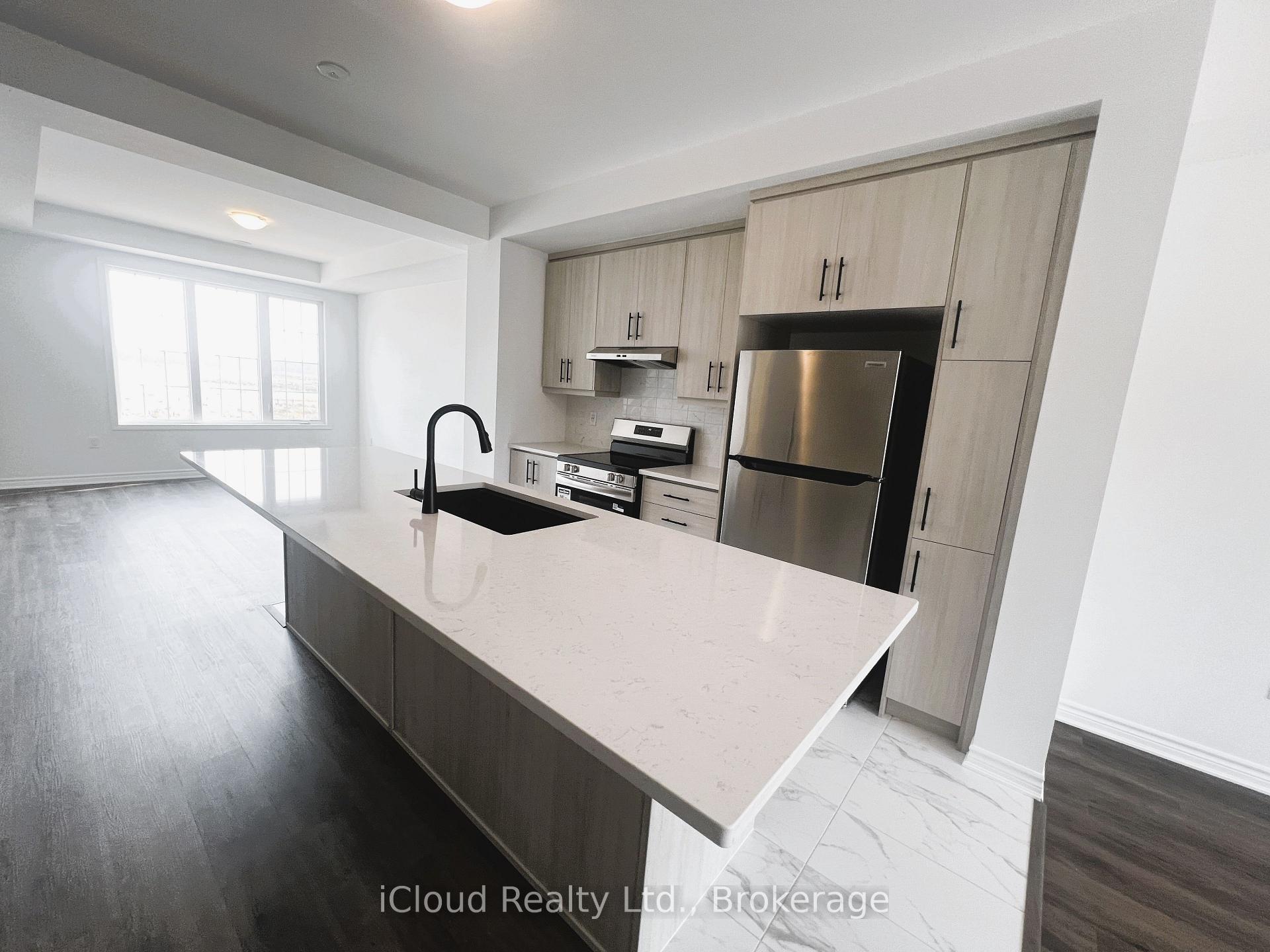 Photo 6 of 24 Pearen Lane, Barrie, Rural Barrie Southwest — HOMEH