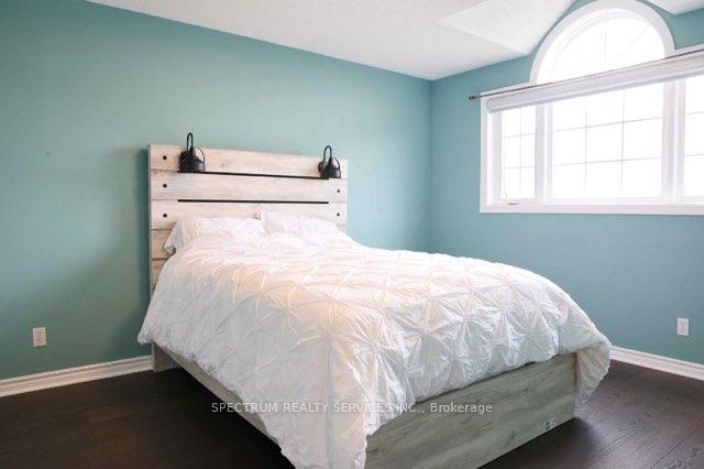 Photo 21 of 14 Ruffet Drive, Barrie, Edgehill Drive — HOMEH