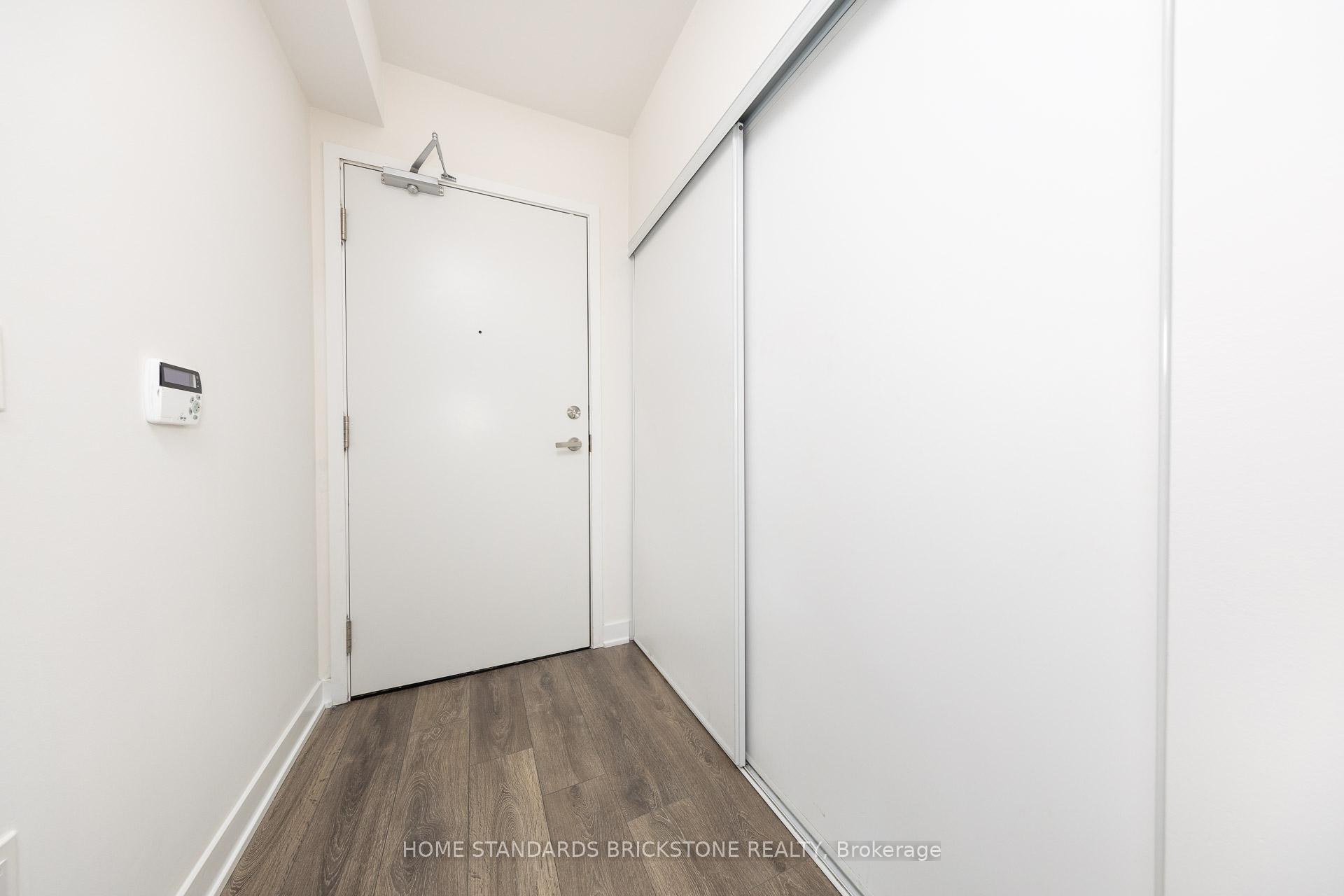 Photo 2 of Unit 3406, 99 Broadway Avenue S, Toronto, Mount Pleasant West — HOMEH