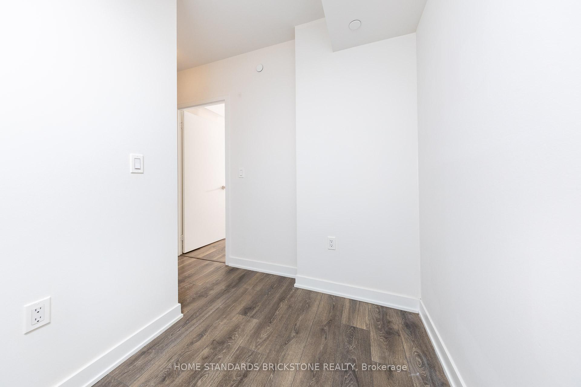 Photo 3 of Unit 3406, 99 Broadway Avenue S, Toronto, Mount Pleasant West — HOMEH