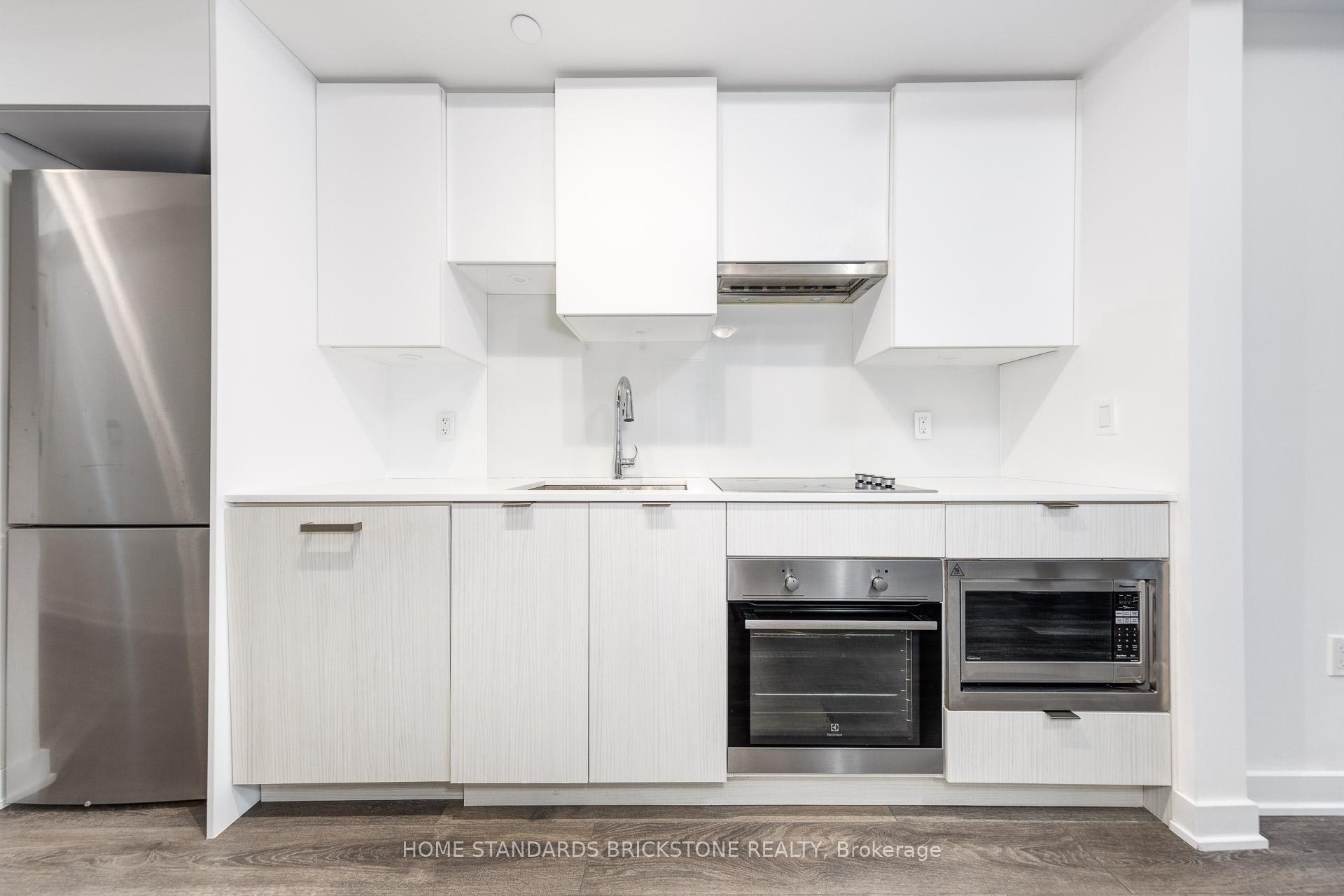 Photo 5 of Unit 3406, 99 Broadway Avenue S, Toronto, Mount Pleasant West — HOMEH