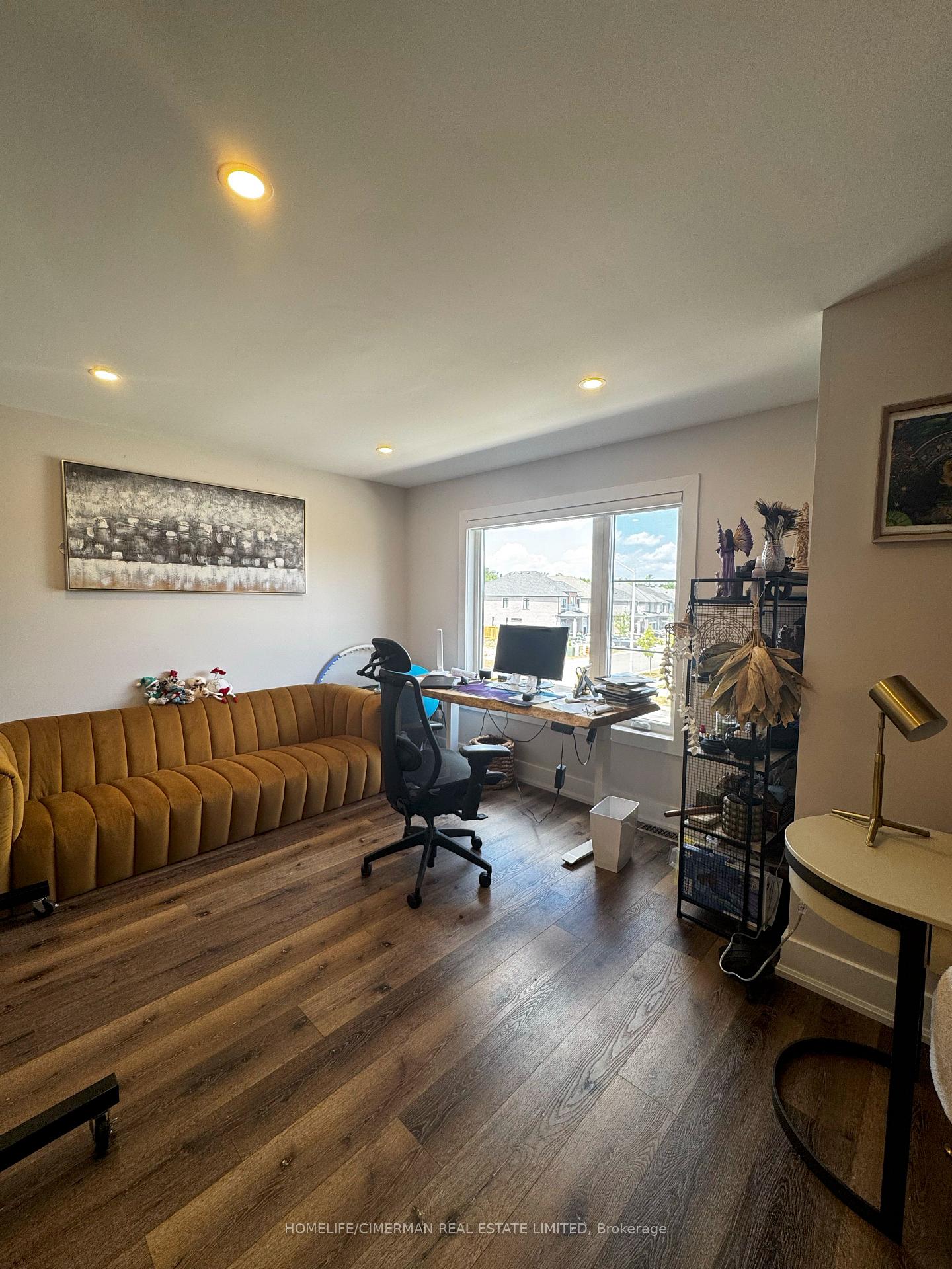 Photo 20 of 56 Mabern Street, Barrie, Holly — HOMEH