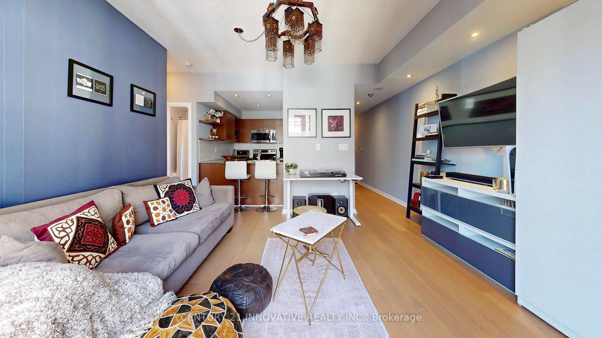 Photo 8 of Unit 1510, 35 Hayden Street E, Toronto, Church-Yonge Corridor — HOMEH
