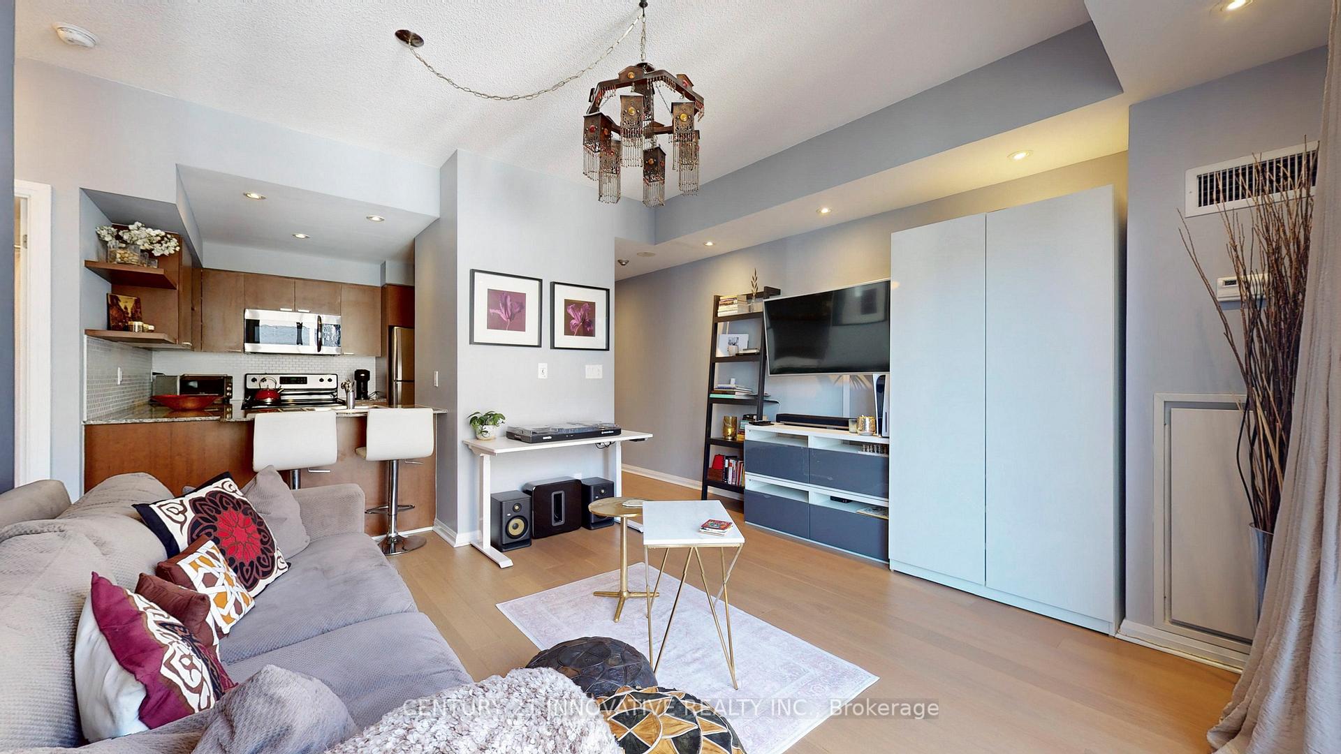 Photo 7 of Unit 1510, 35 Hayden Street E, Toronto, Church-Yonge Corridor — HOMEH