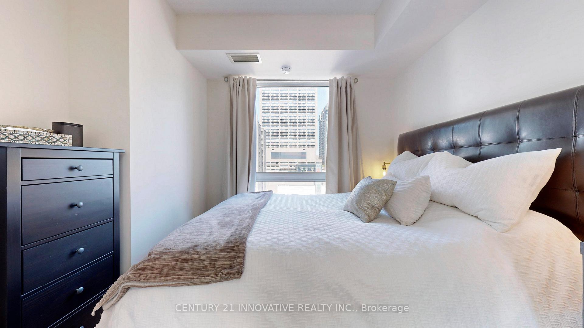 Photo 10 of Unit 1510, 35 Hayden Street E, Toronto, Church-Yonge Corridor — HOMEH