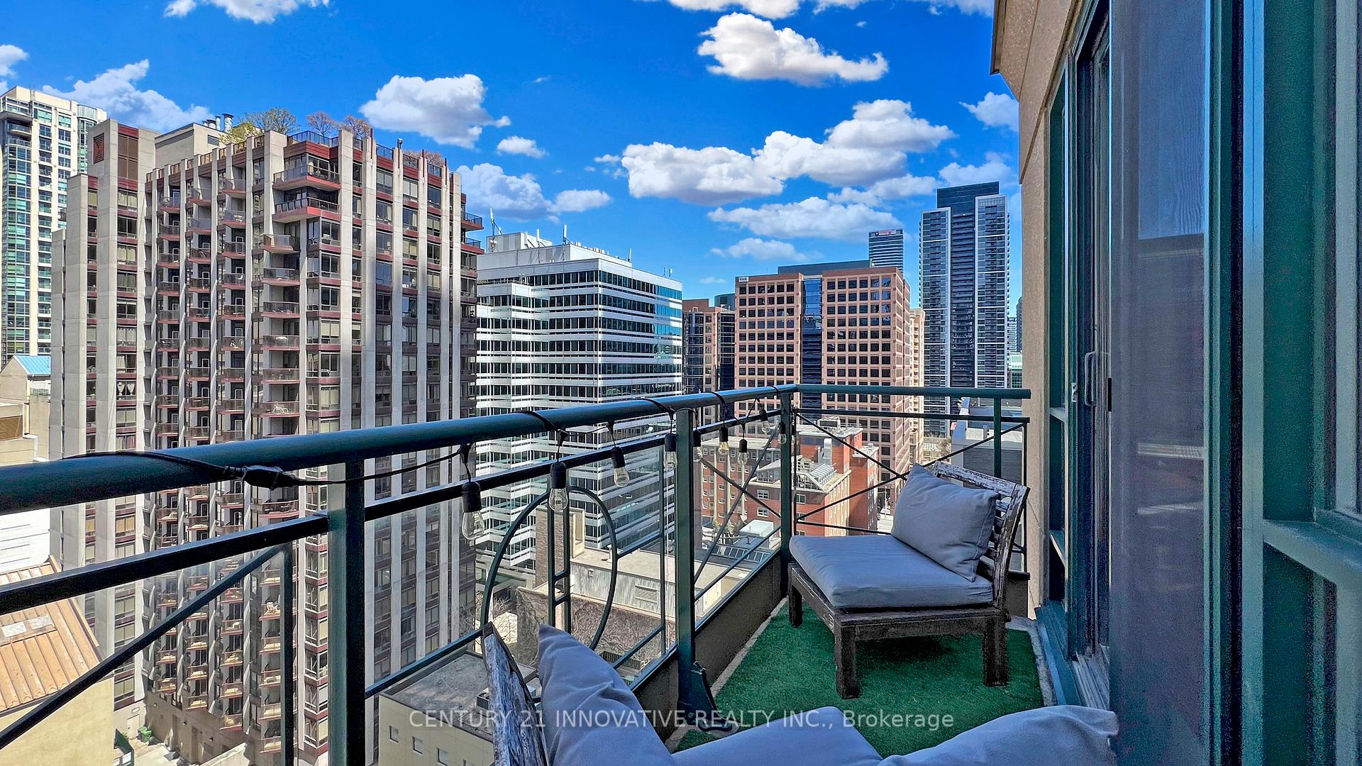 Photo 32 of Unit 1510, 35 Hayden Street E, Toronto, Church-Yonge Corridor — HOMEH