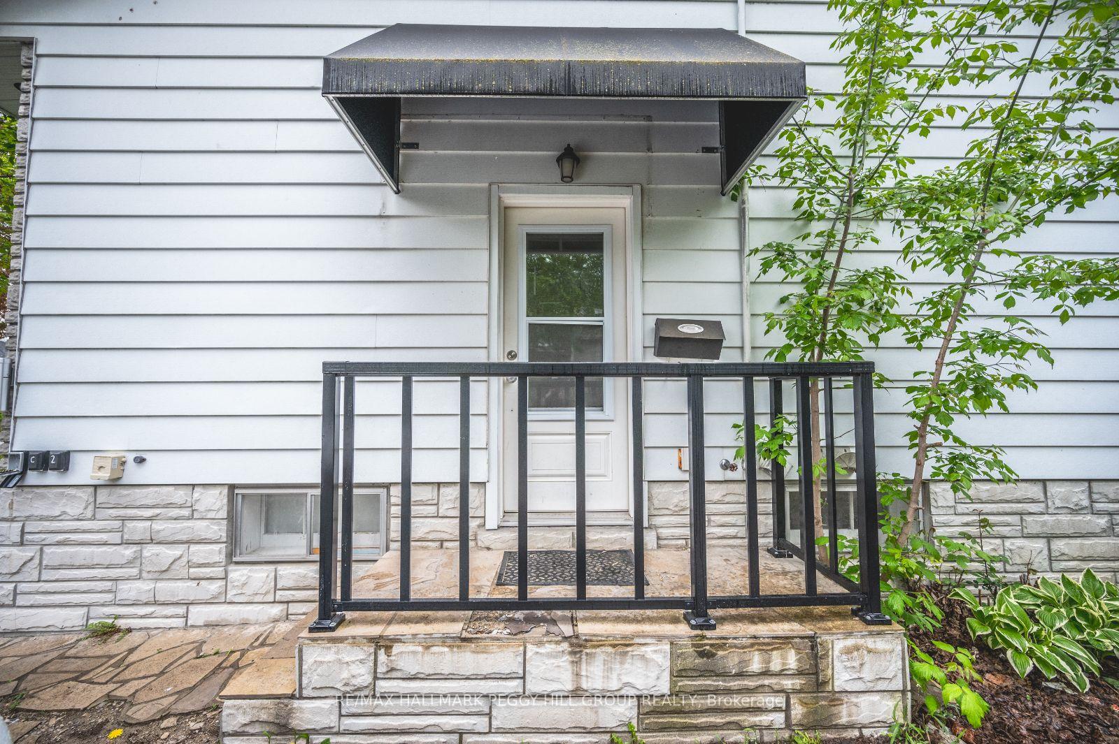 Front of Unit Lower, 54 Sophia Street E