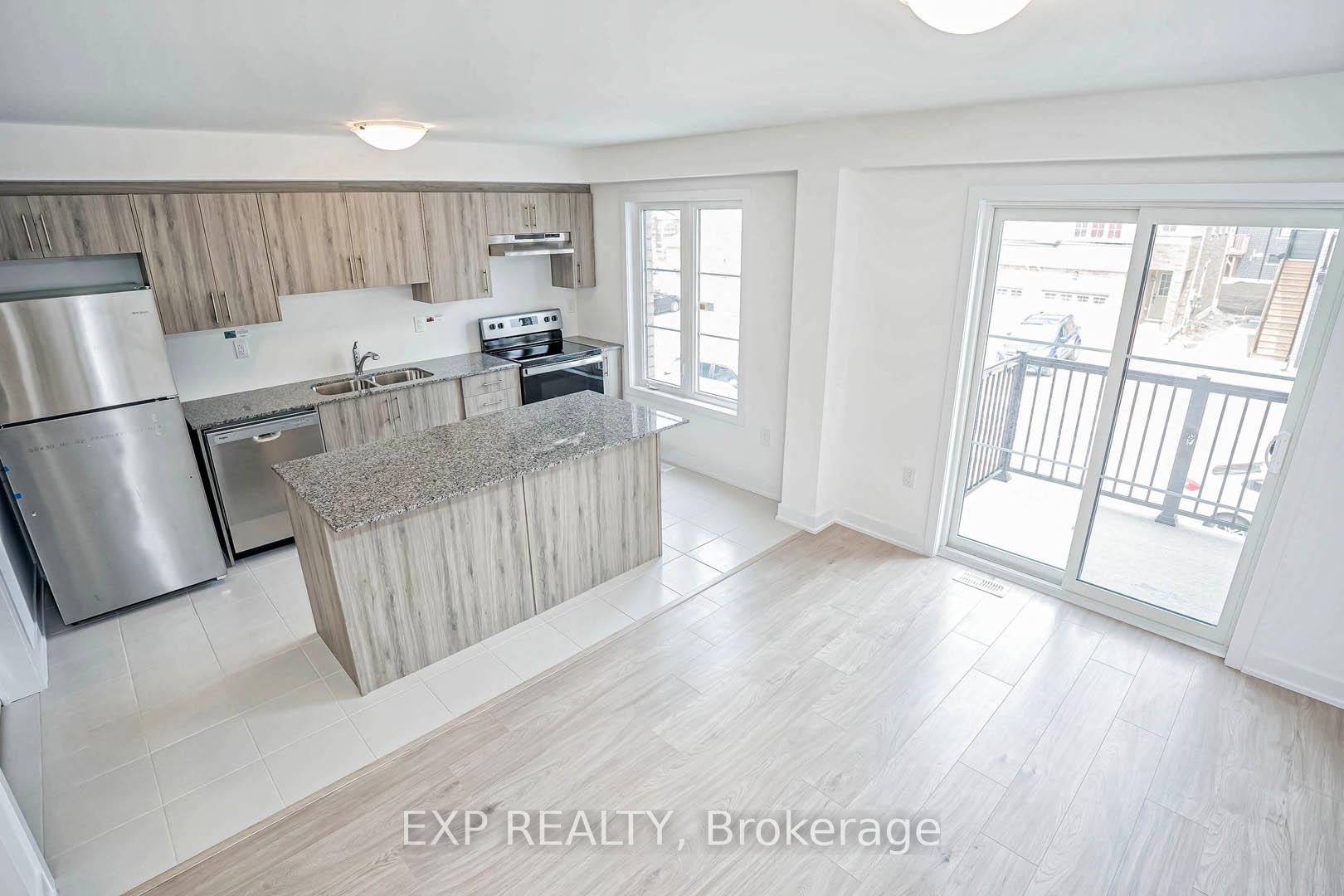Photo 3 of 31 wagon Lane, Barrie, Innis-Shore — HOMEH