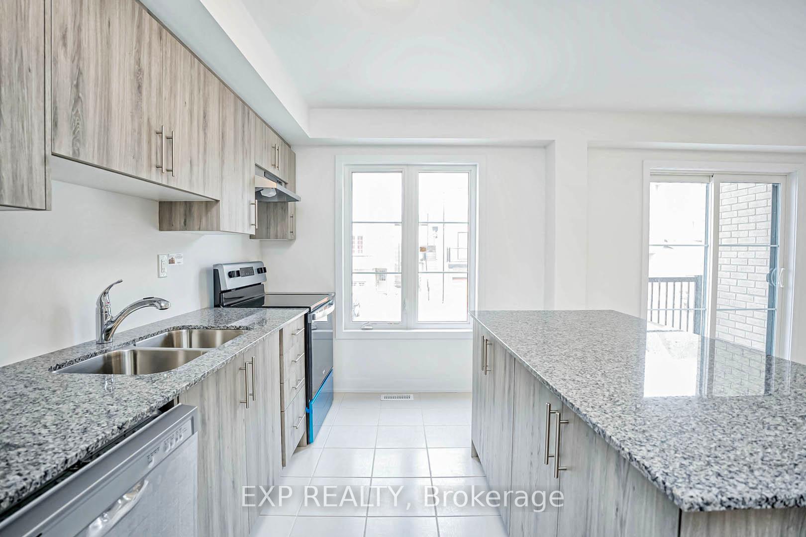 Photo 7 of 31 wagon Lane, Barrie, Innis-Shore — HOMEH