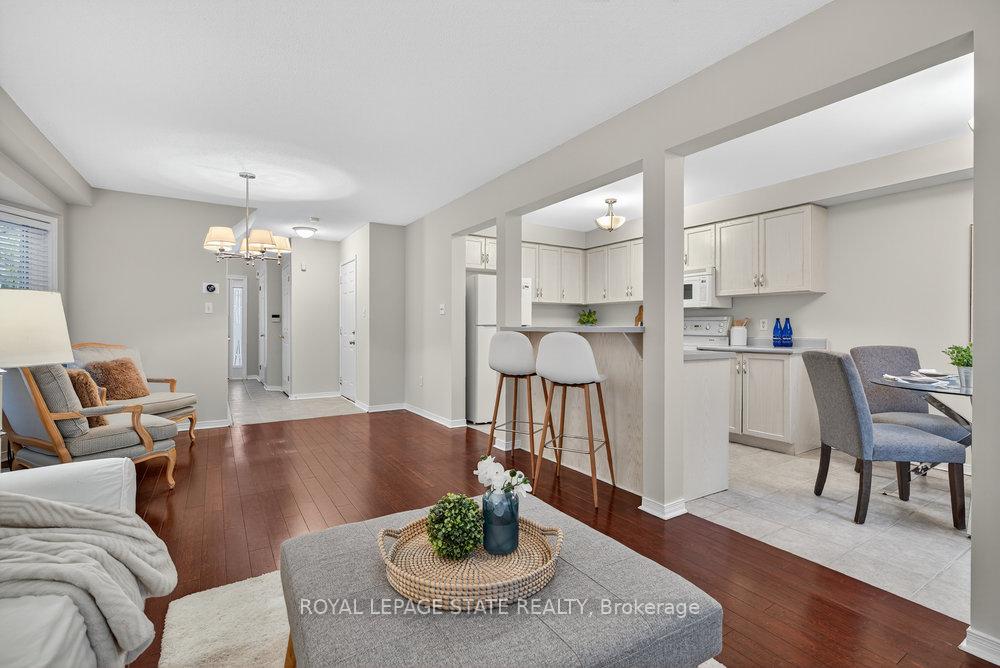 Photo 8 of Unit 37, 76 Frances Avenue, Hamilton, Stoney Creek — HOMEH