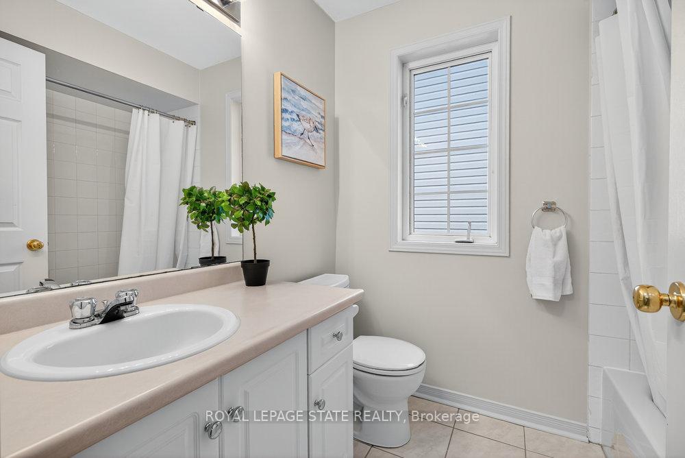 Photo 34 of Unit 37, 76 Frances Avenue, Hamilton, Stoney Creek — HOMEH