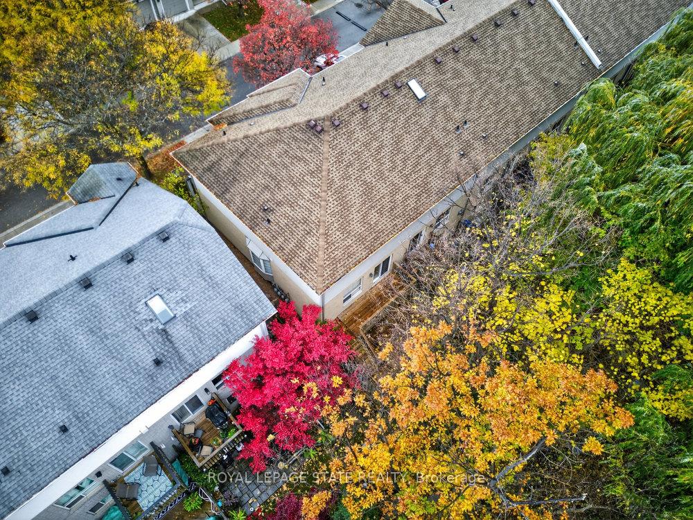 Photo 37 of Unit 37, 76 Frances Avenue, Hamilton, Stoney Creek — HOMEH