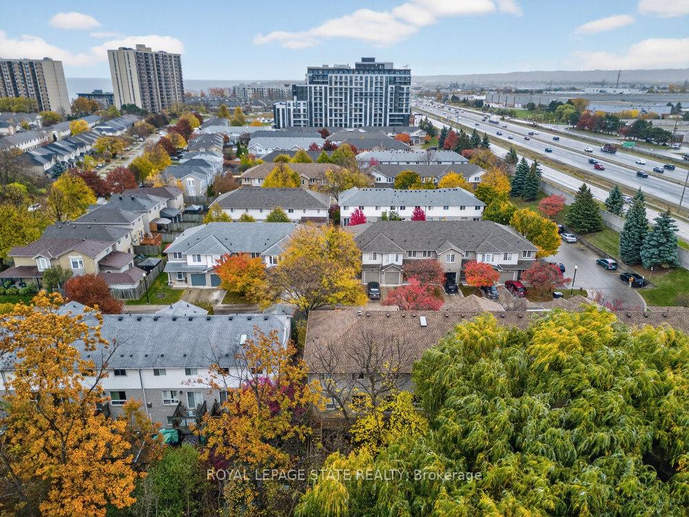 Photo 39 of Unit 37, 76 Frances Avenue, Hamilton, Stoney Creek — HOMEH