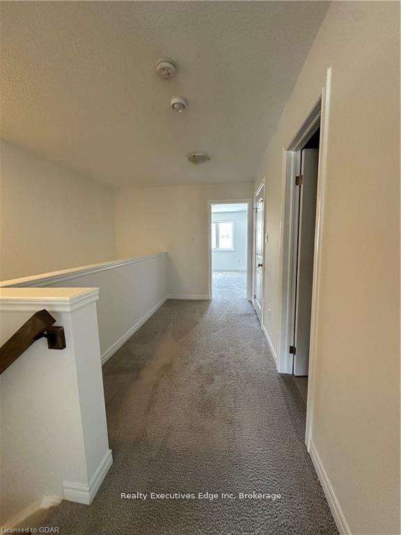 Photo 10 of 49 Dallan Drive, Guelph, Pineridge/Westminster Woods — HOMEH