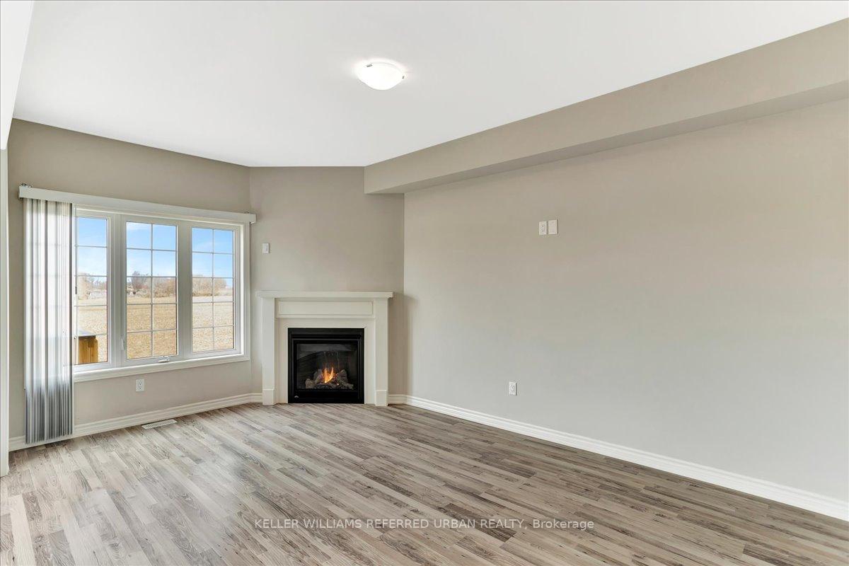 Photo 16 of 210 Prescott Drive, Clearview, Stayner — HOMEH