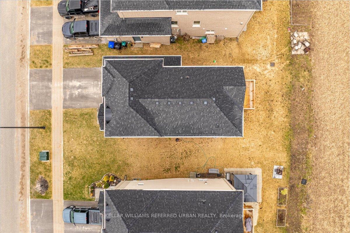 Photo 25 of 210 Prescott Drive, Clearview, Stayner — HOMEH