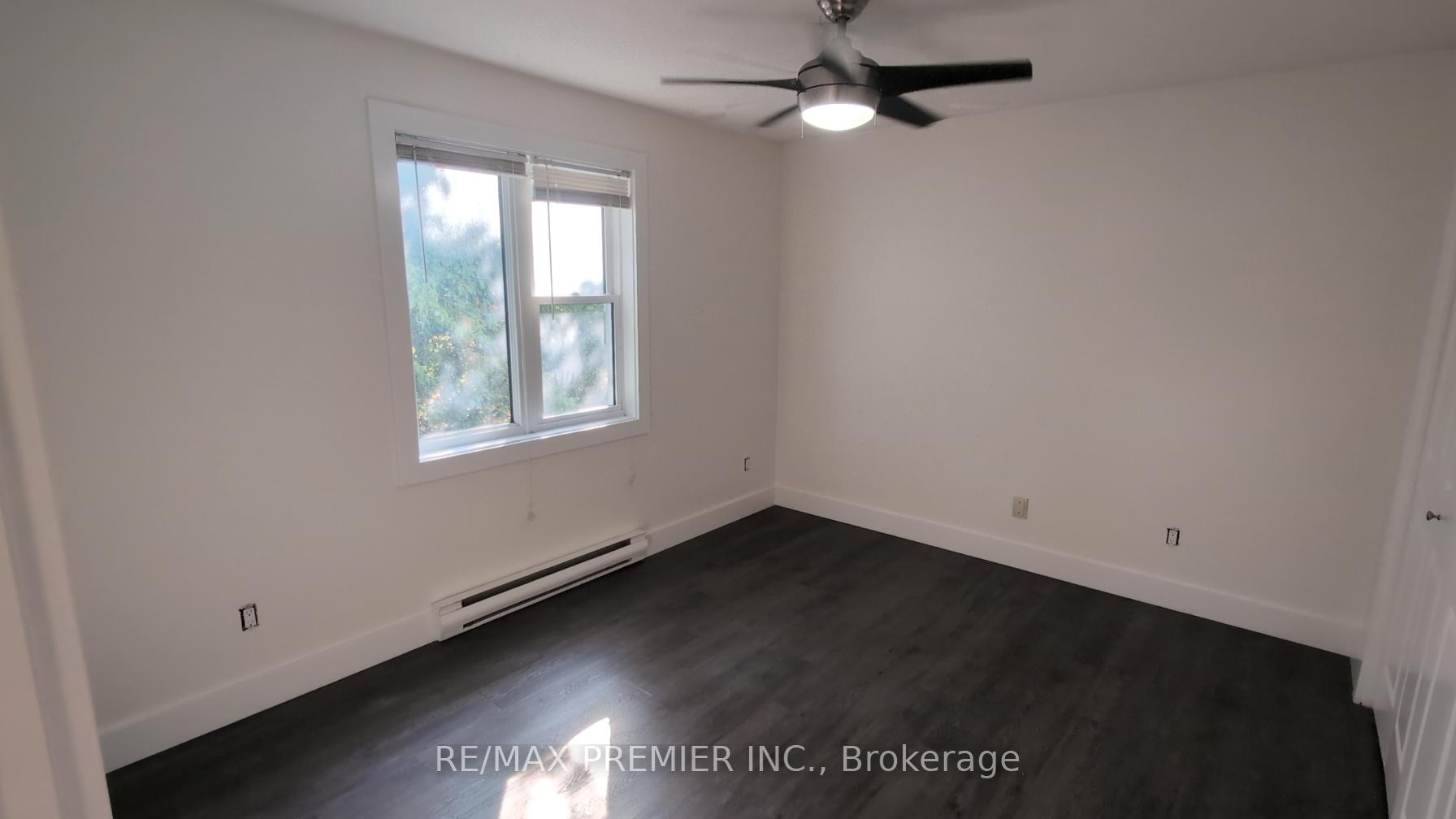 Photo 18 of Unit 4, 79 Wellington Street E, Barrie, Wellington — HOMEH