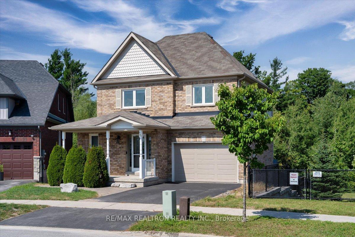 Photo 21 of 34 Megan Crescent, Barrie, 400 West — HOMEH